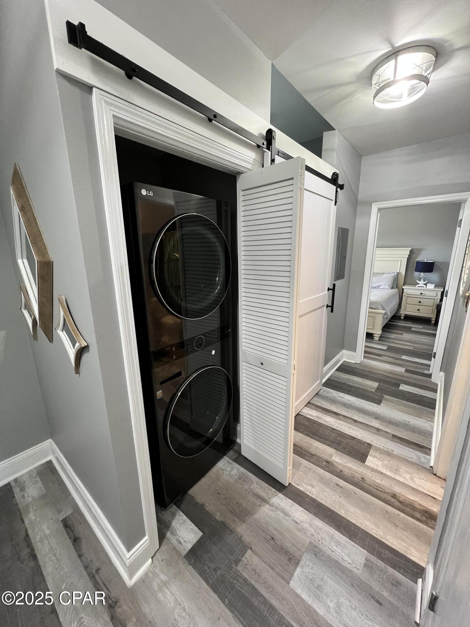 Laketown Wharf - Residential