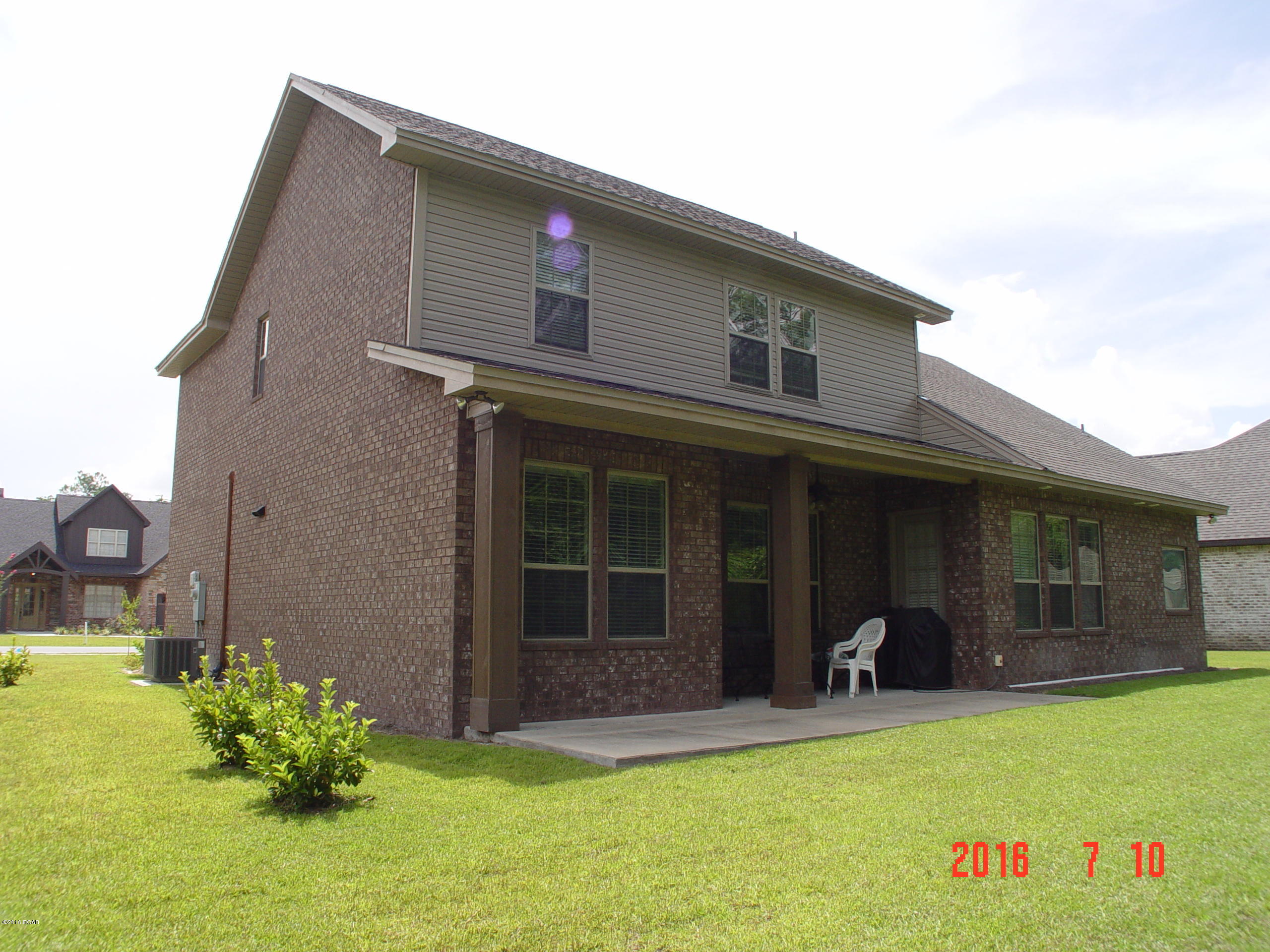 College Oaks - Residential Lease
