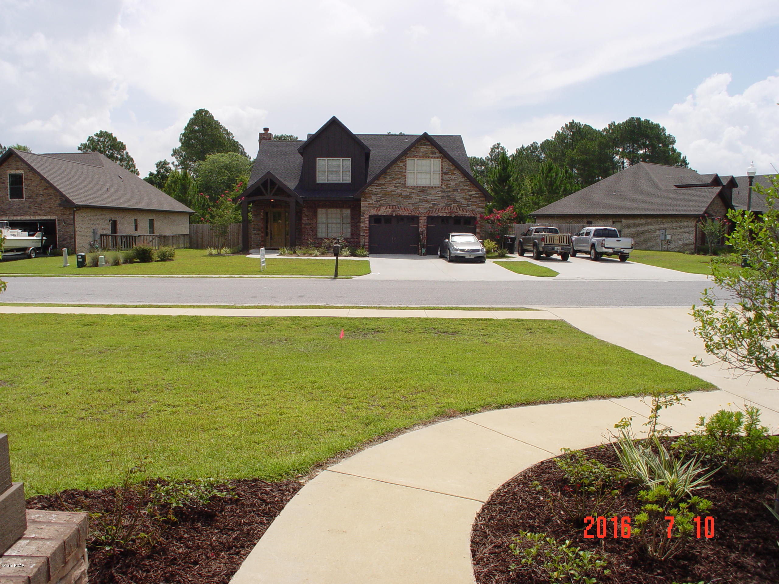 College Oaks - Residential Lease