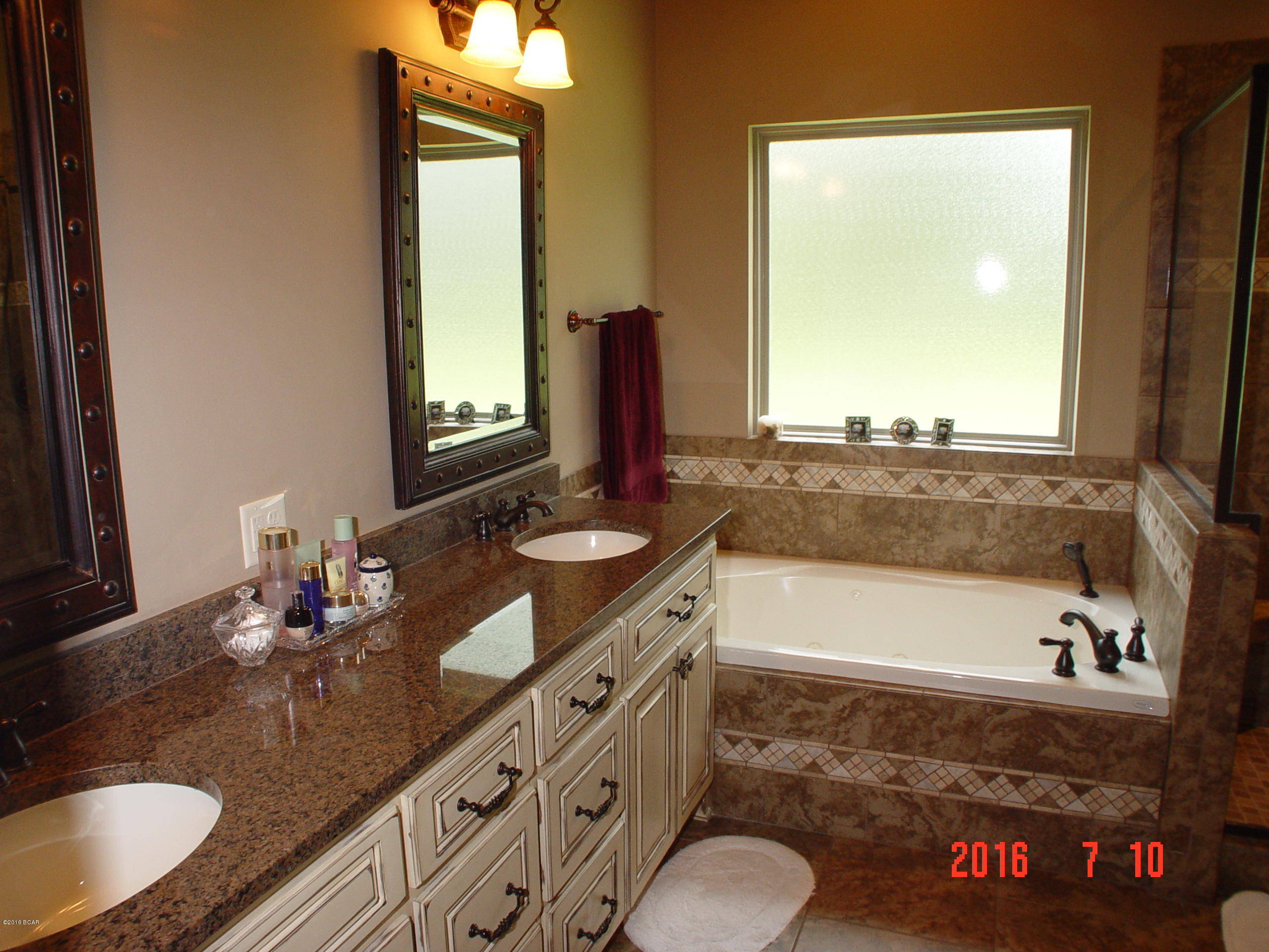 College Oaks - Residential Lease