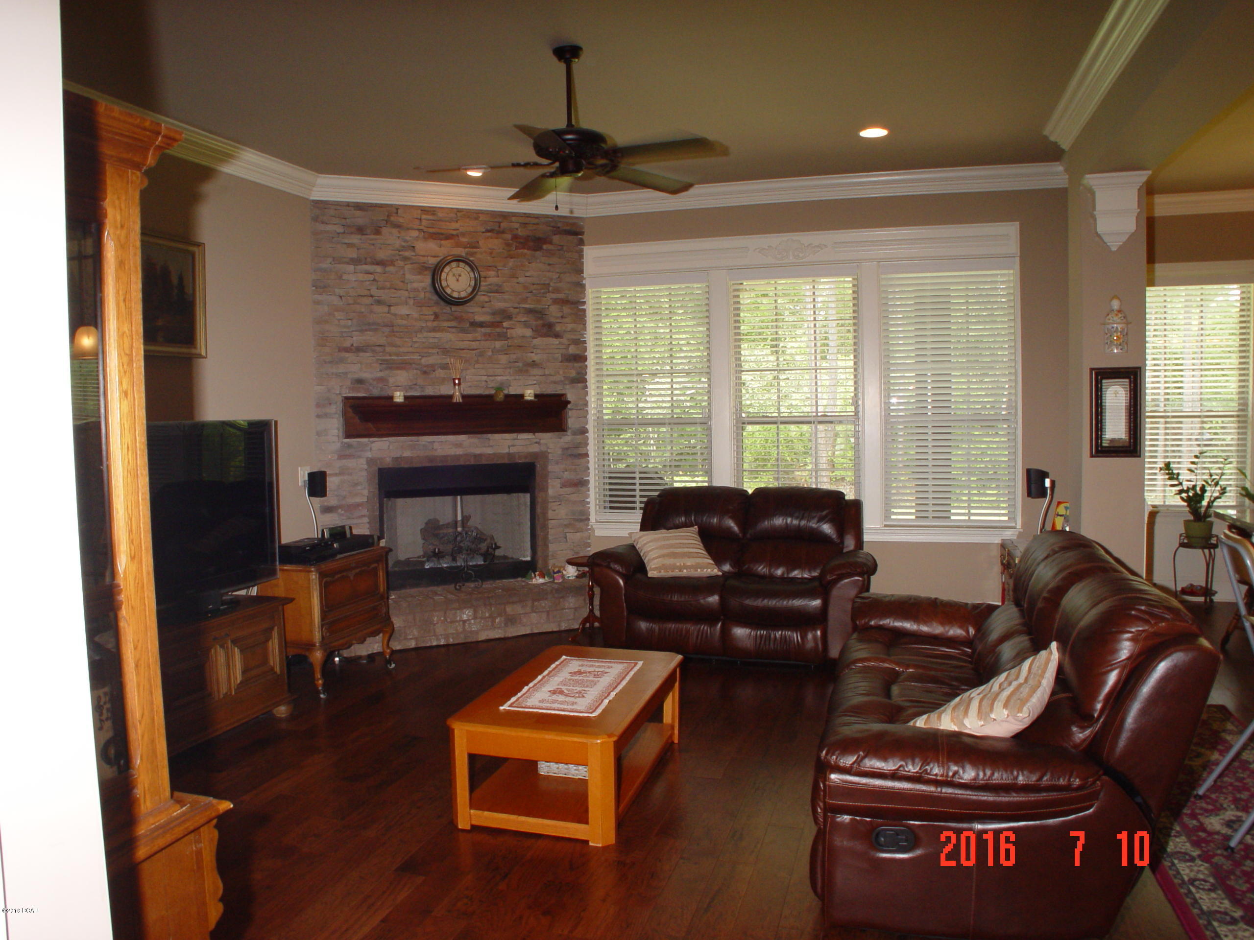 College Oaks - Residential Lease