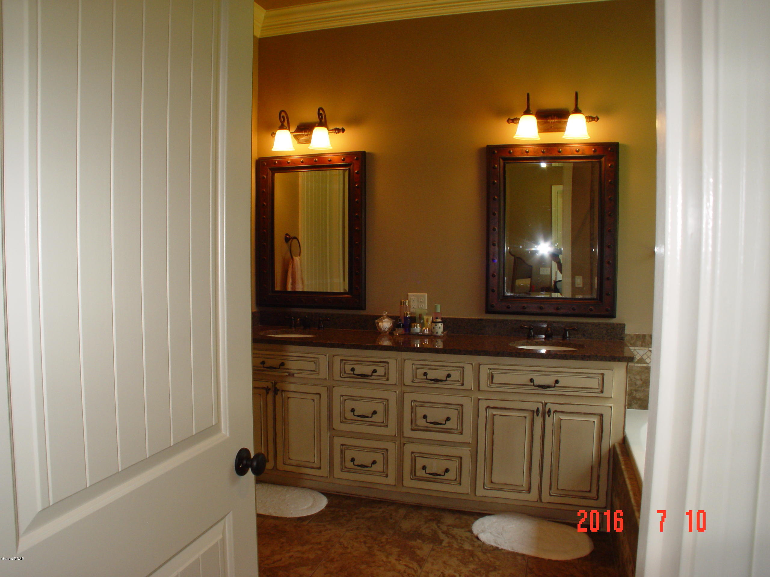 College Oaks - Residential Lease