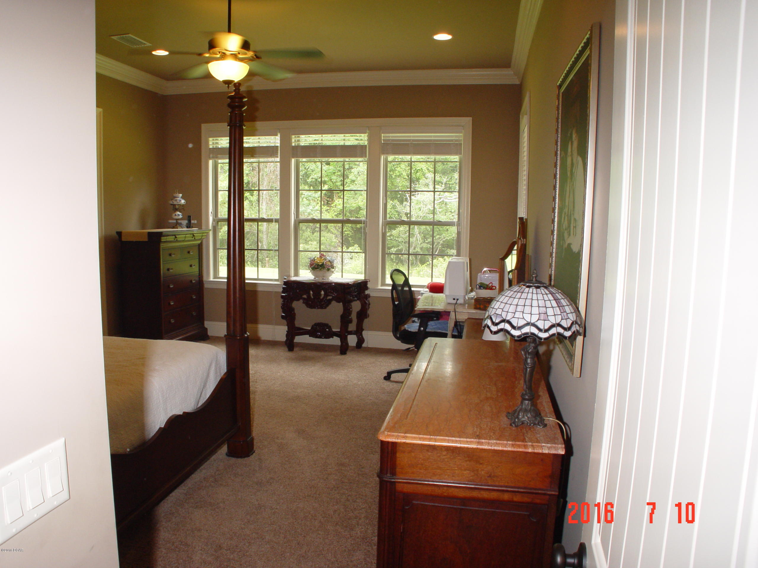 College Oaks - Residential Lease