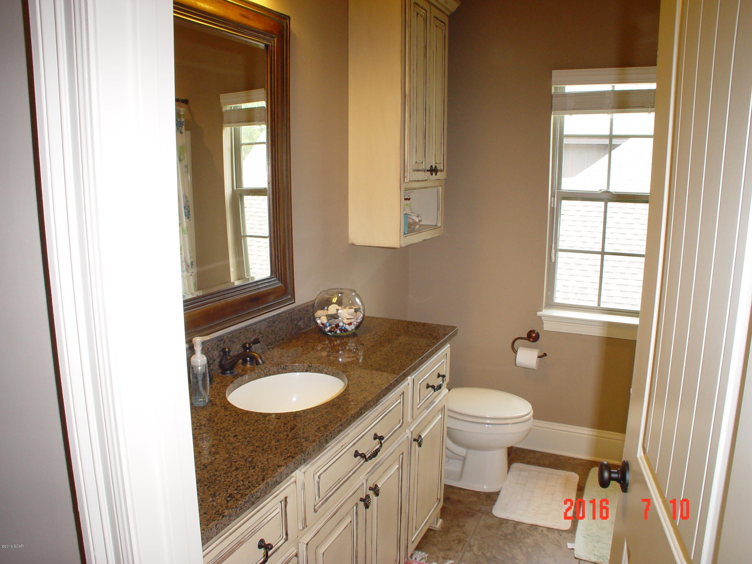 College Oaks - Residential Lease