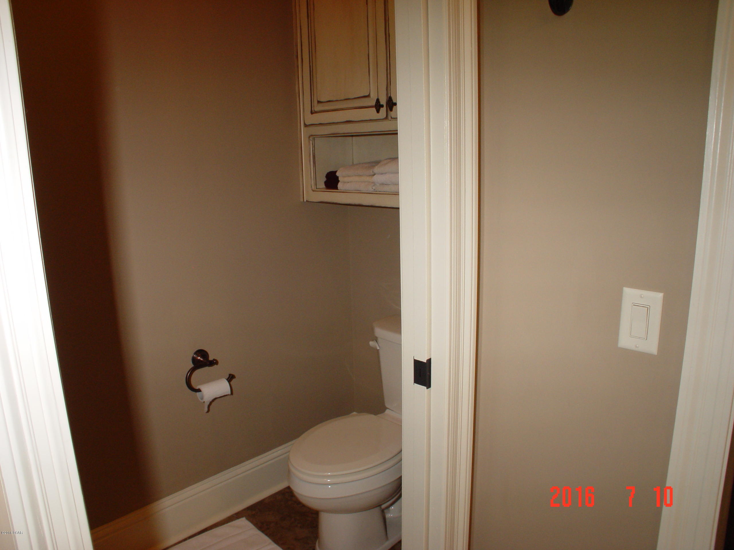 College Oaks - Residential Lease