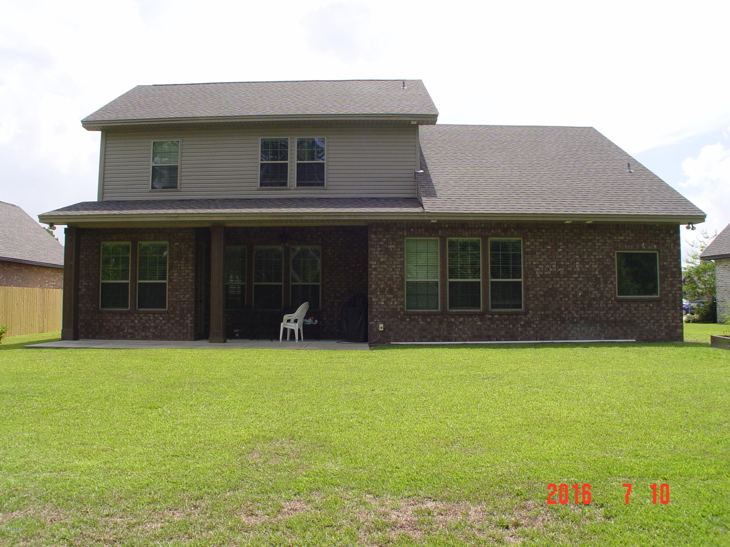 College Oaks - Residential Lease