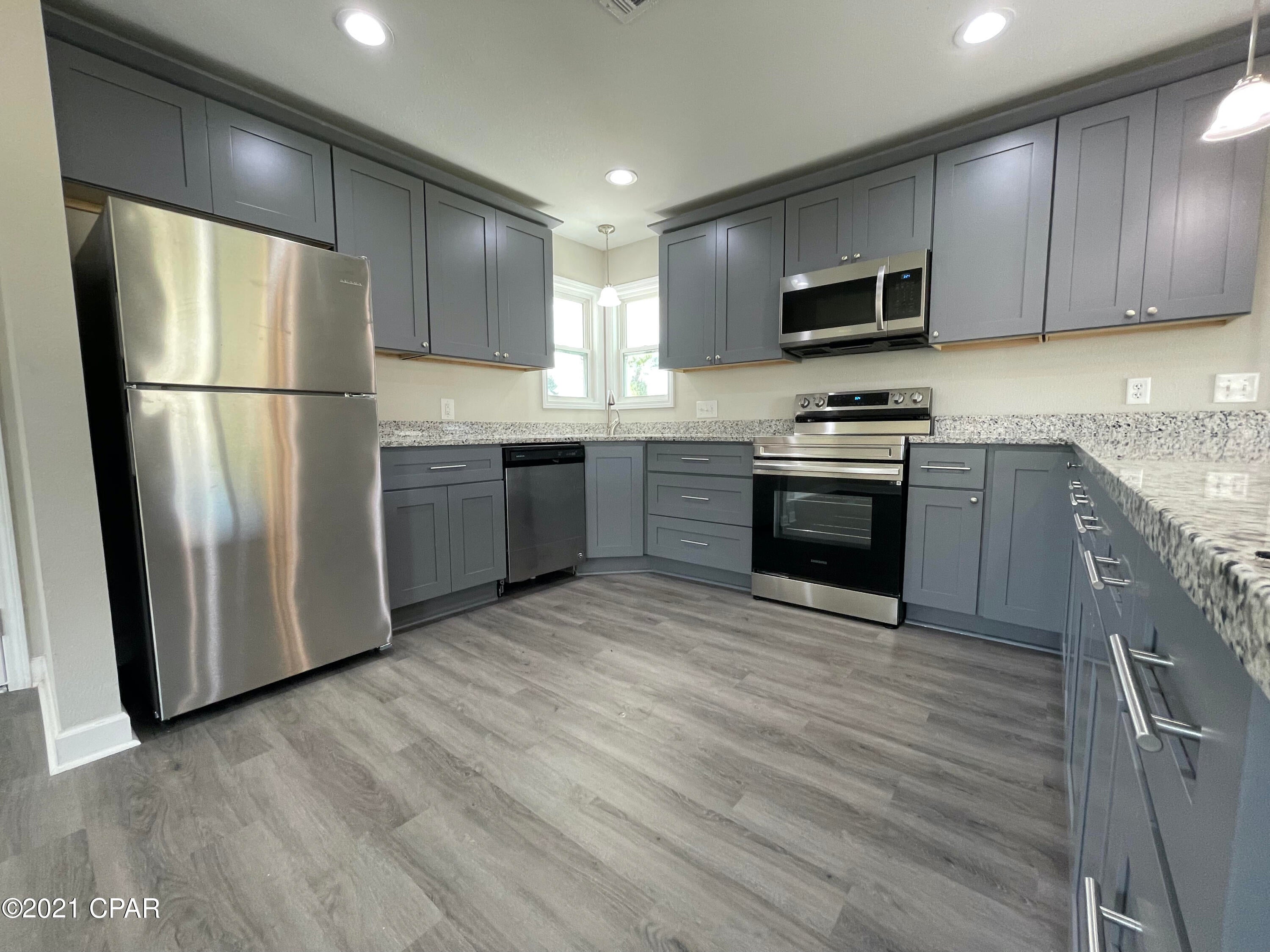 Bay Front Unit 6 - Residential