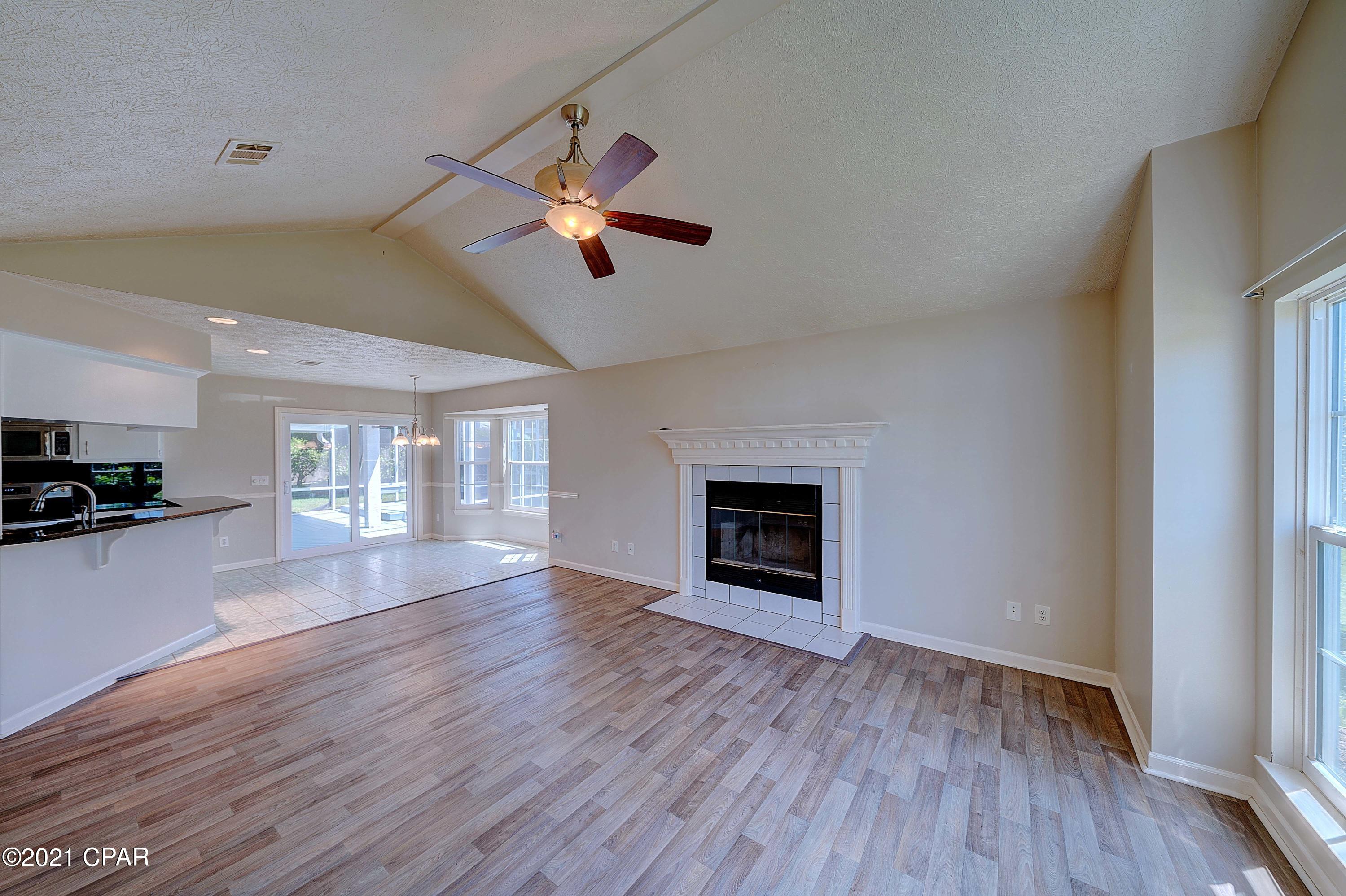 Treasure Palms - Residential
