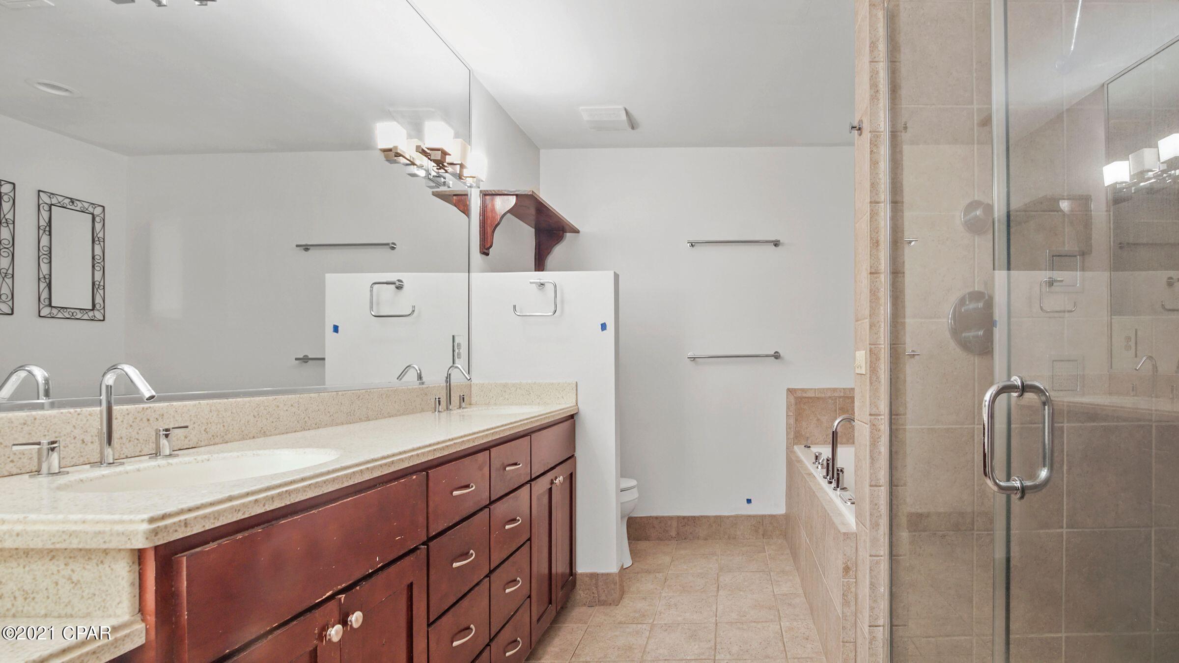 Bid-A-Wee North 1st Add - Residential