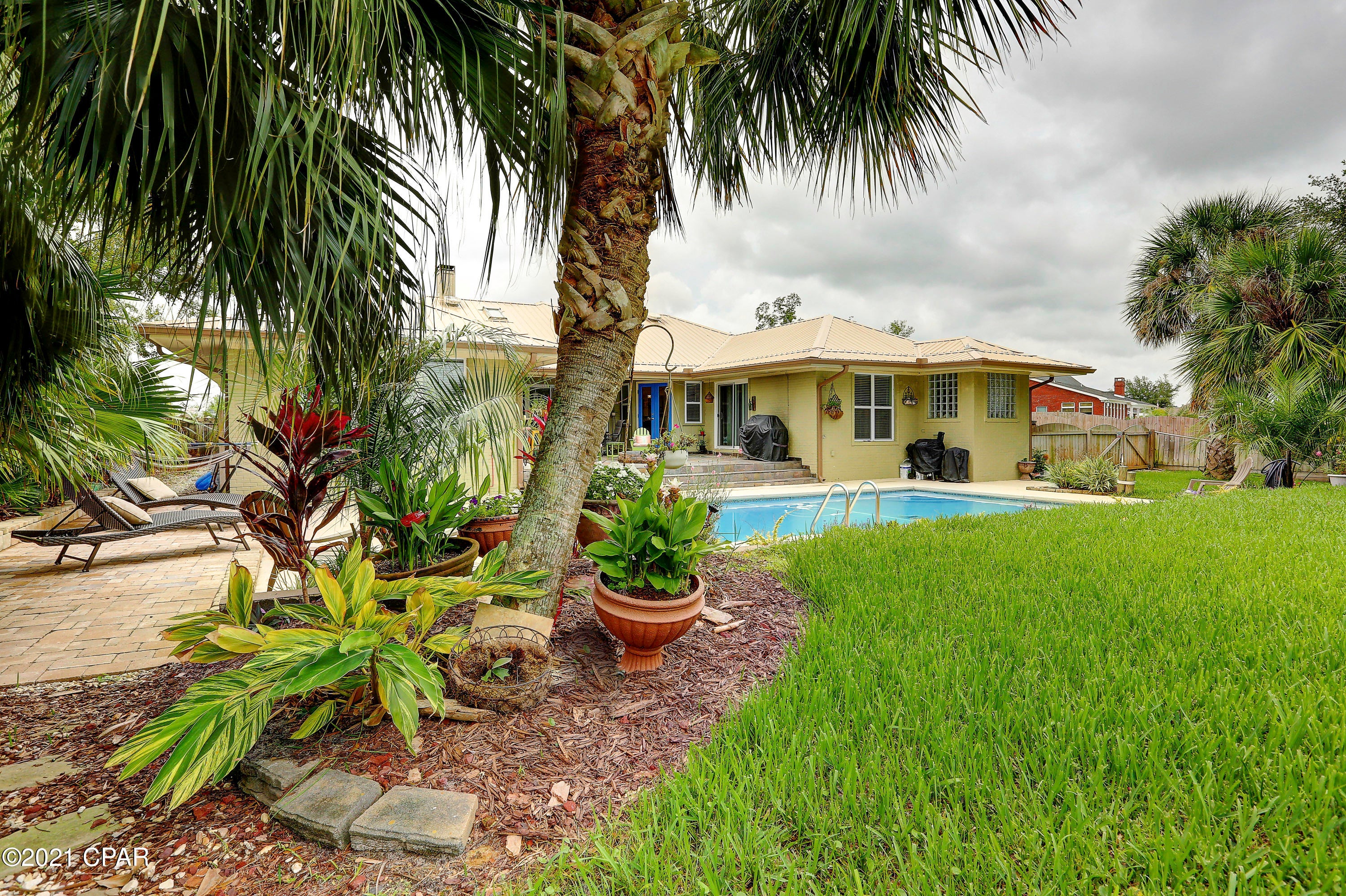 Normandale Estates - Residential