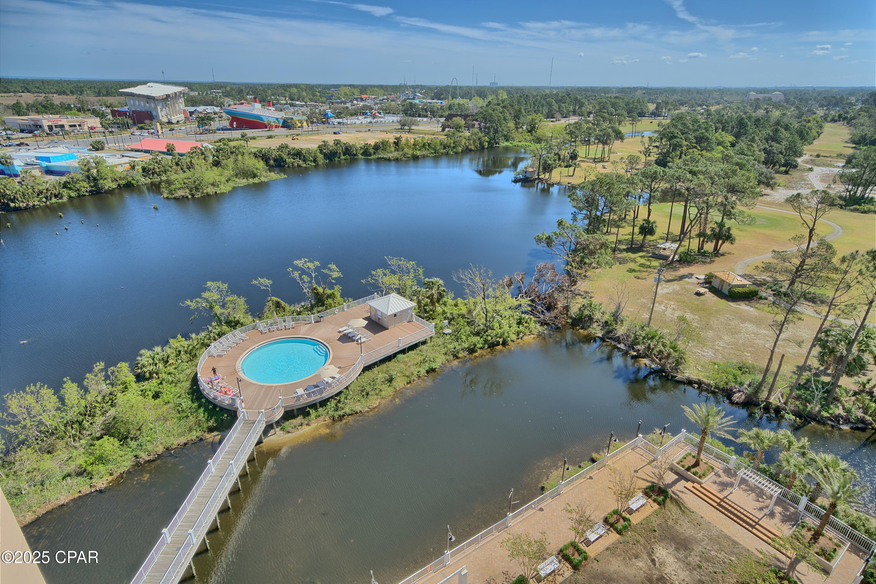 Laketown Wharf - Residential