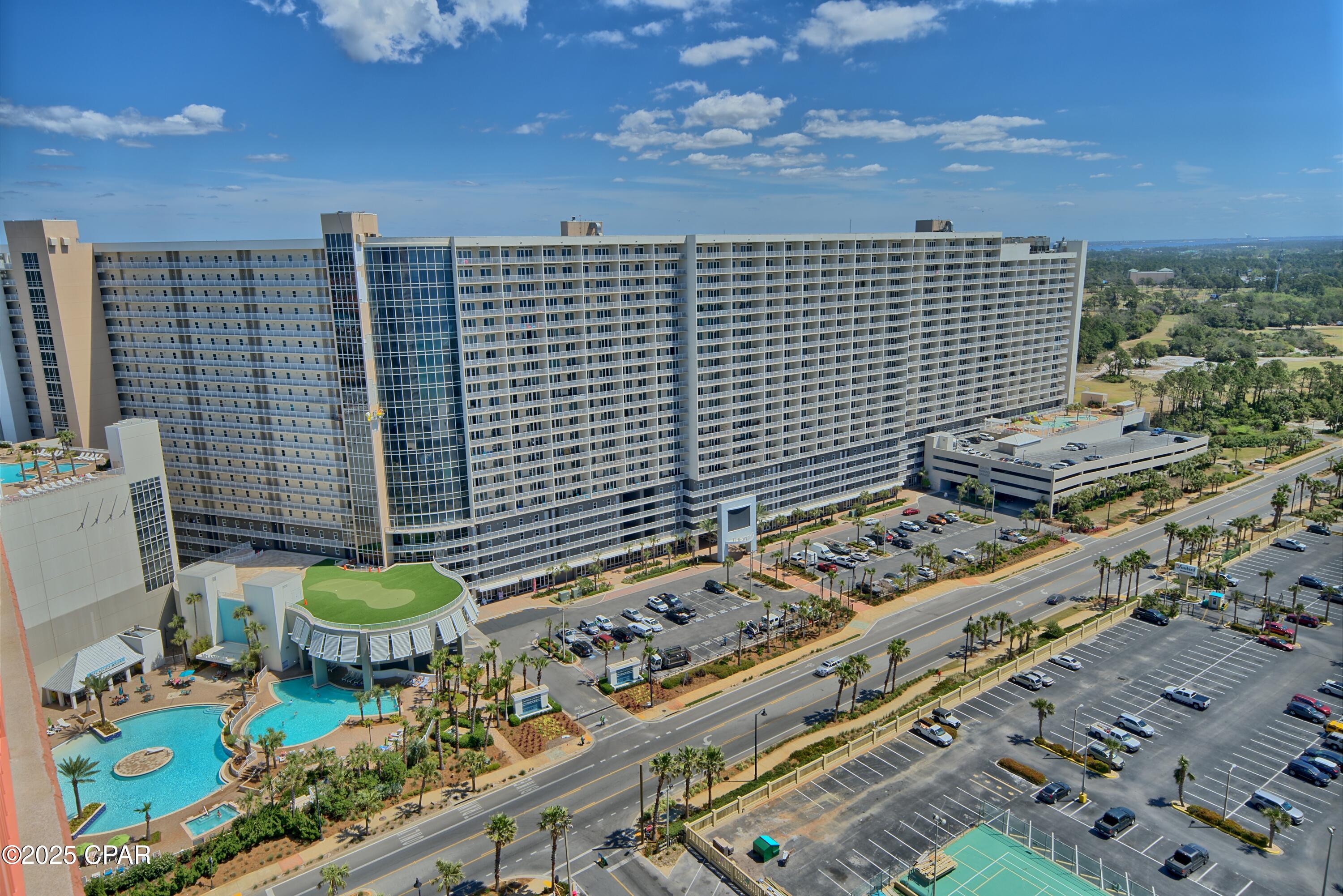 Laketown Wharf - Residential