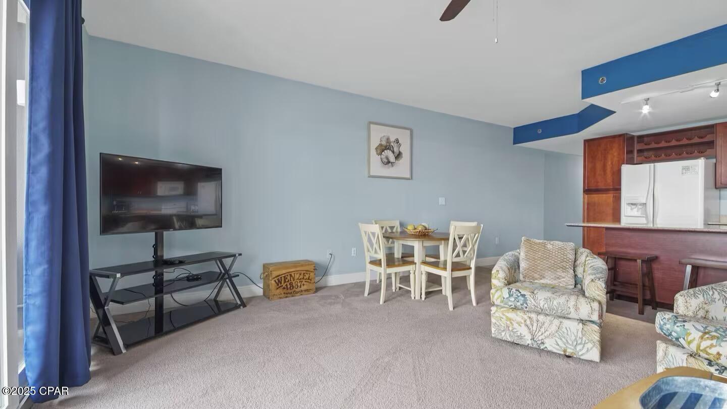 Laketown Wharf - Residential