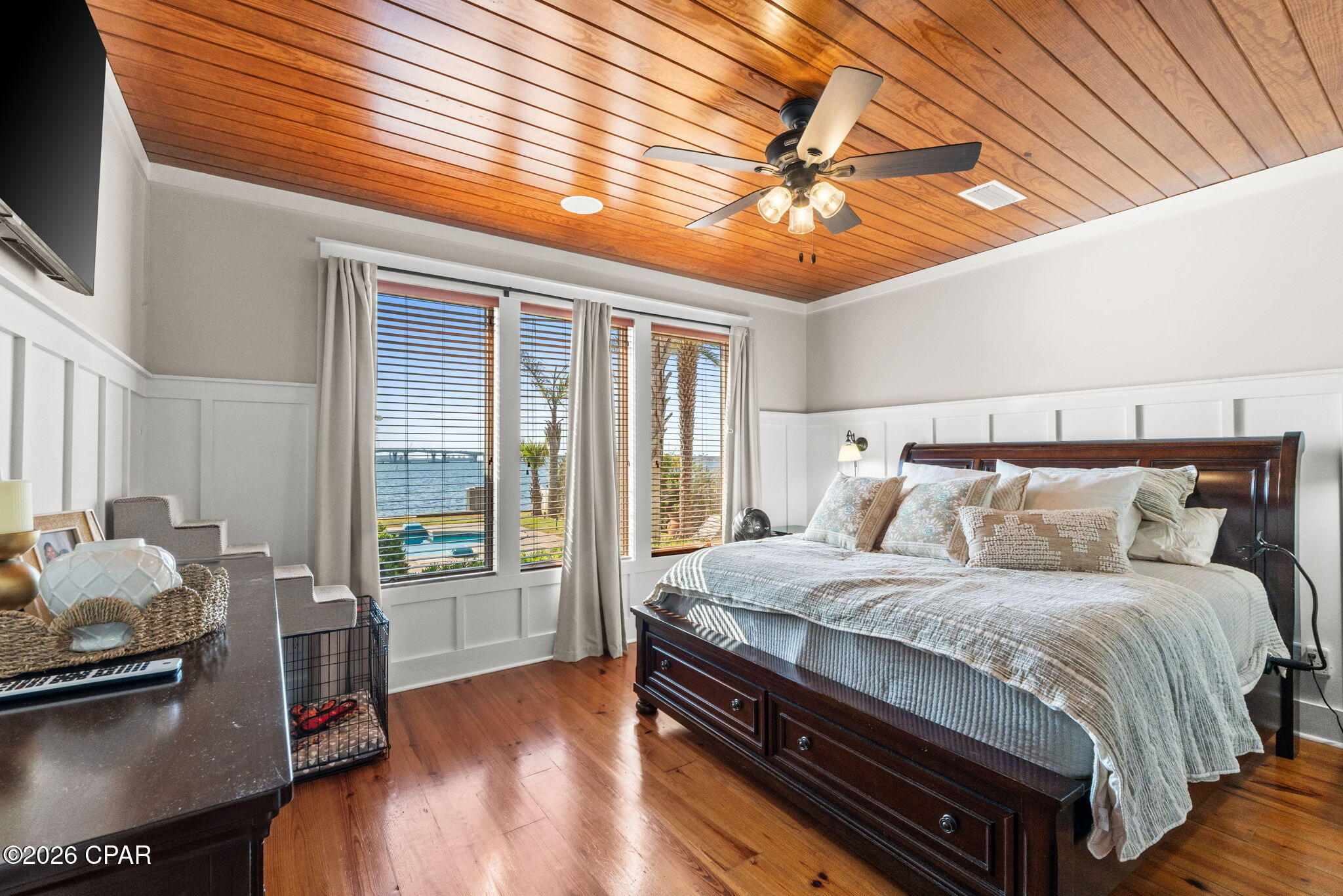 Dolphin Bay - Residential