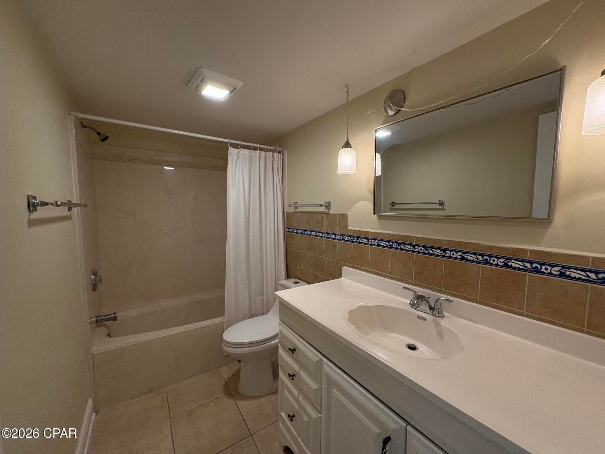 Landmark On St. Andrews Bay - Residential Lease