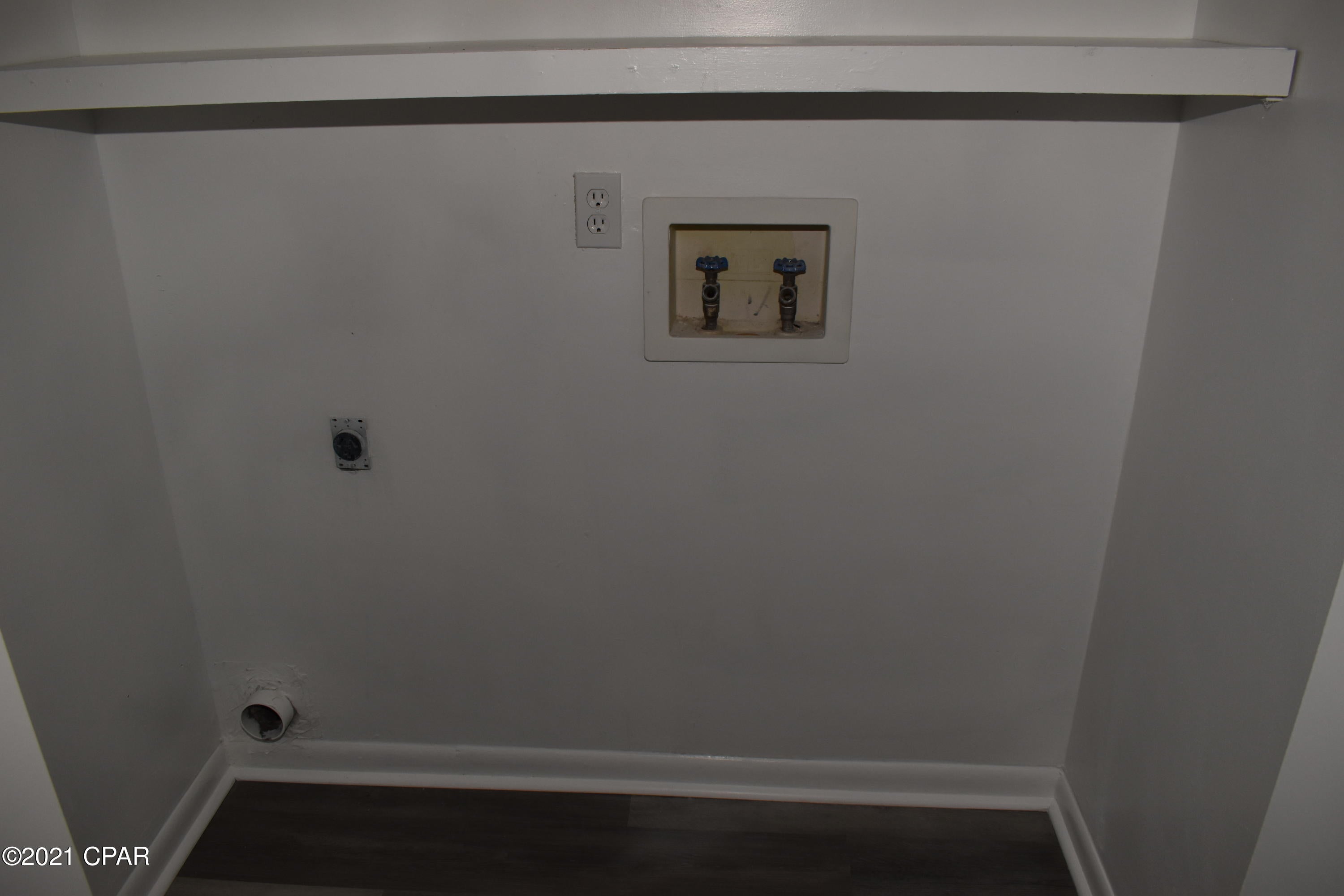 [No Recorded Subdiv] - Residential Lease