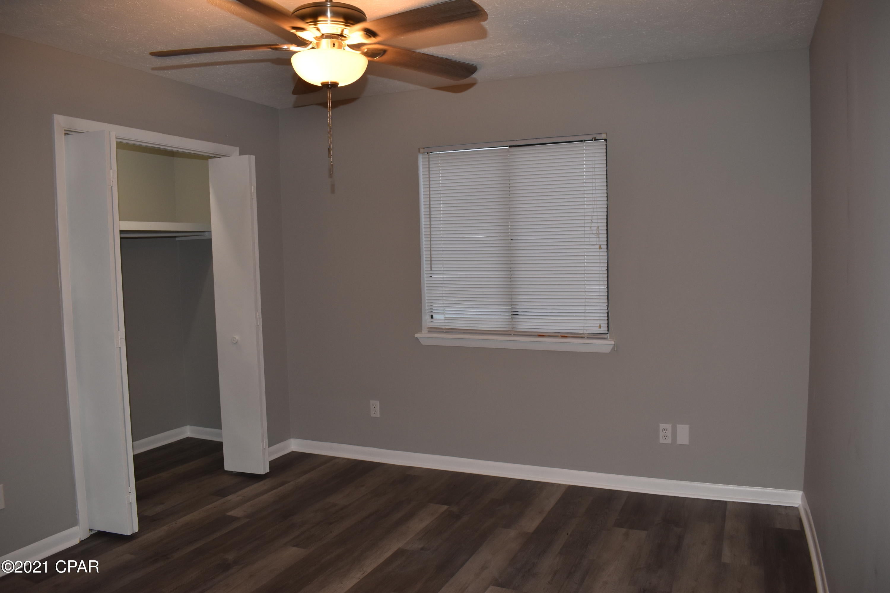 [No Recorded Subdiv] - Residential Lease