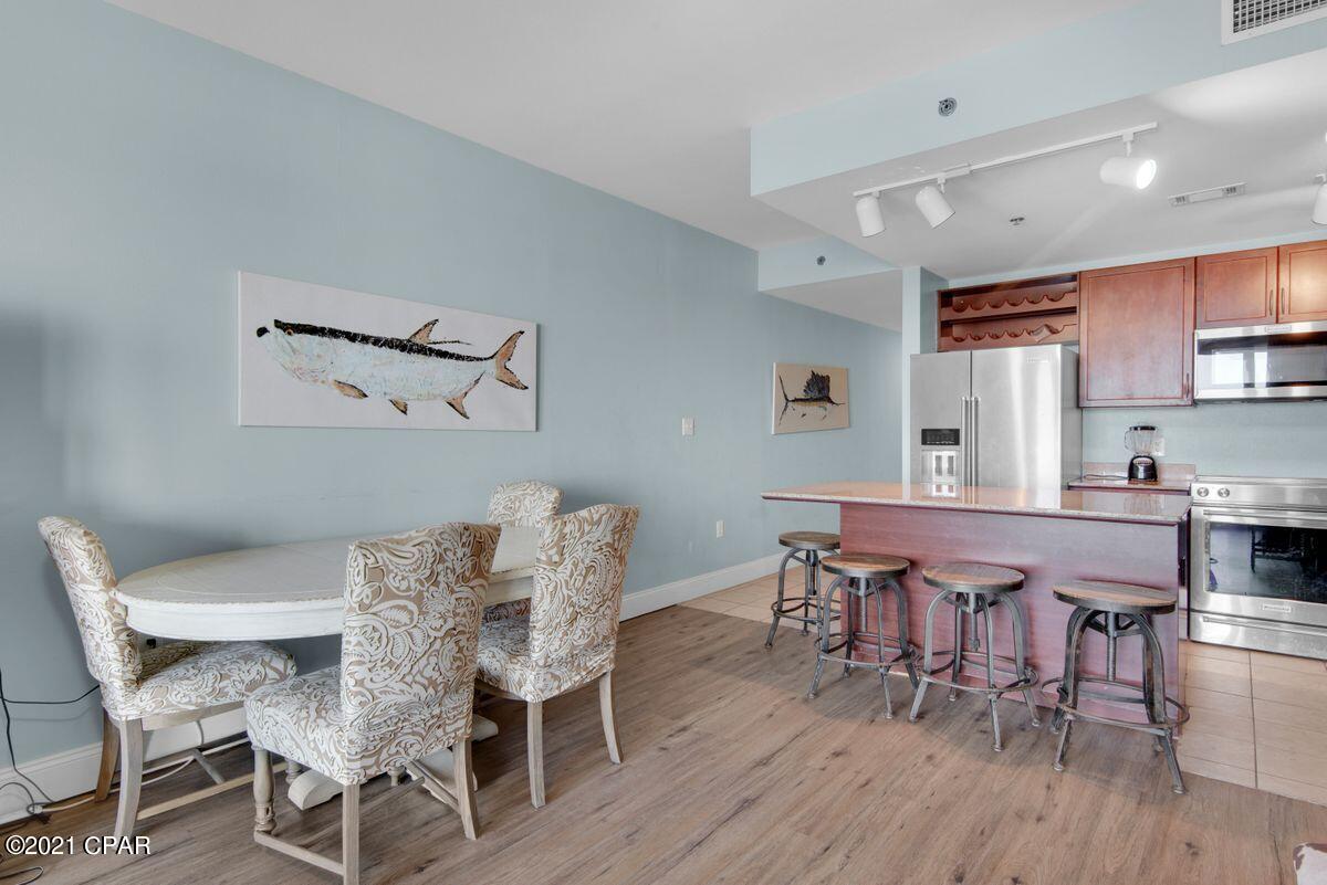 Laketown Wharf - Residential