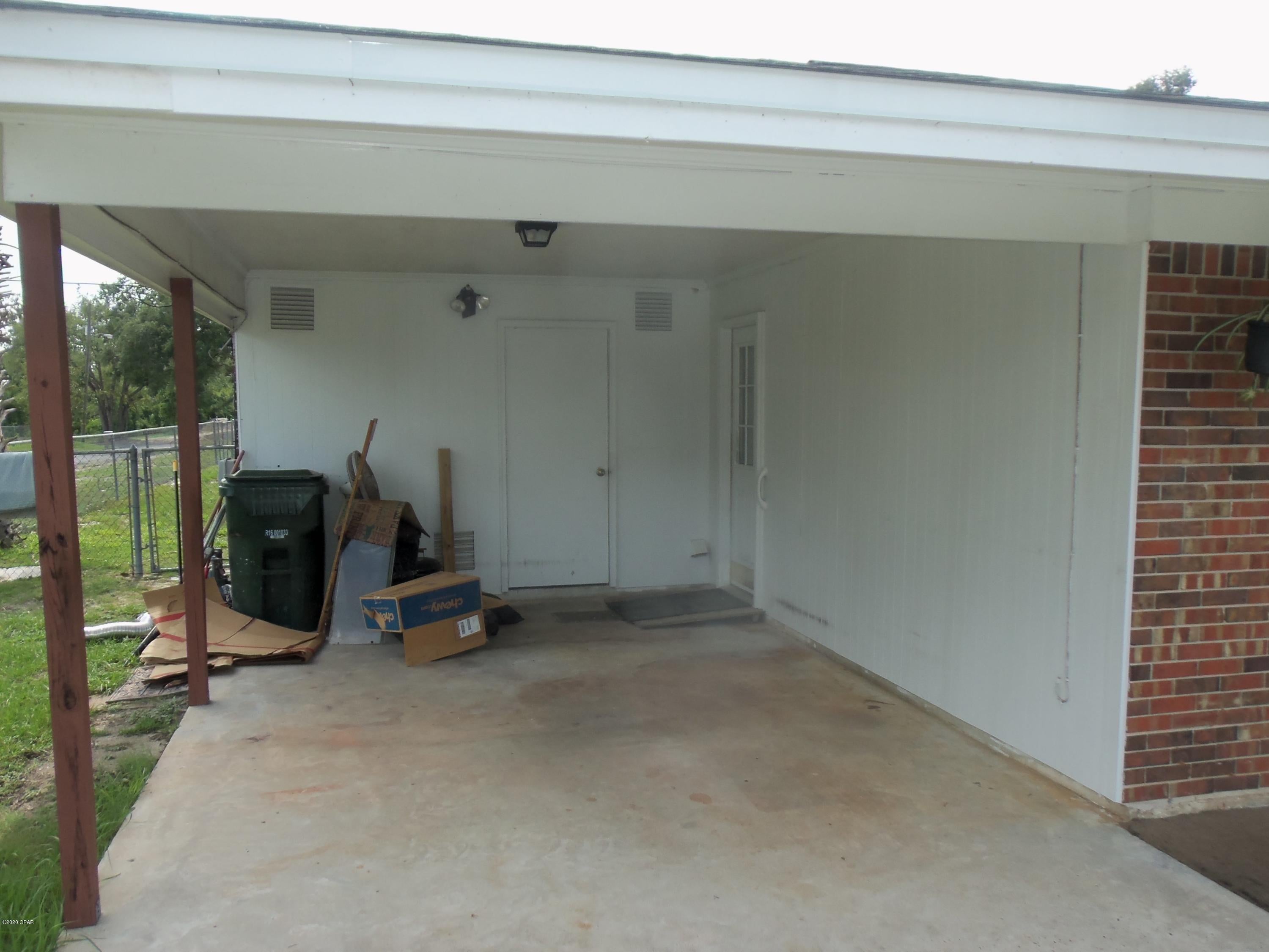 Lynn Haven - Residential Lease