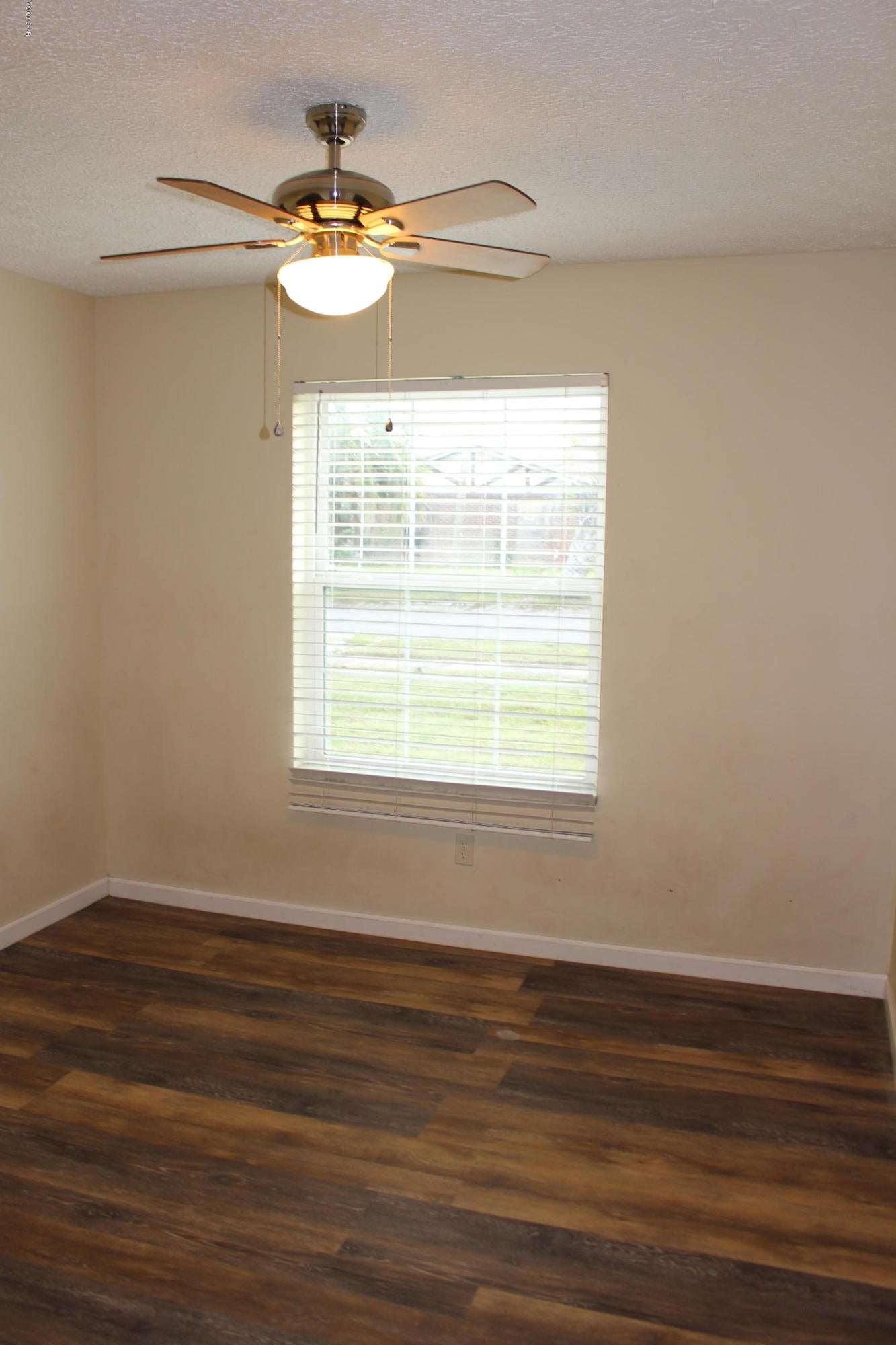[No Recorded Subdiv] - Residential Lease