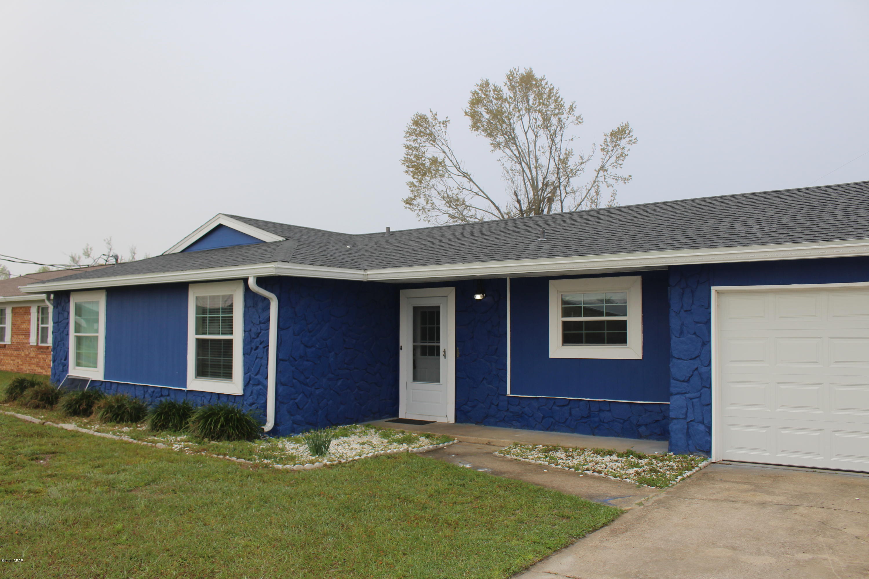 [No Recorded Subdiv] - Residential Lease