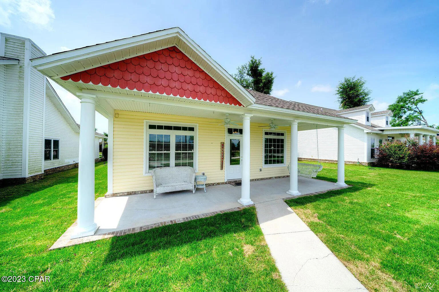 Great rental opportunity in an established neighborhood! One year lease required. Owner covers HOA dues and irrigation meter / pest control for lawn.

 This one-of-a-kind neighborhood features a community pool, clubhouse, gym, fishing dock, walking trails and more! Located near schools and the new Publix, this home is also less than a 25-minute drive to TAFB. Bullnose corners, raised ceilings, granite counters, 3-sided fireplace, upgraded lighting and more!