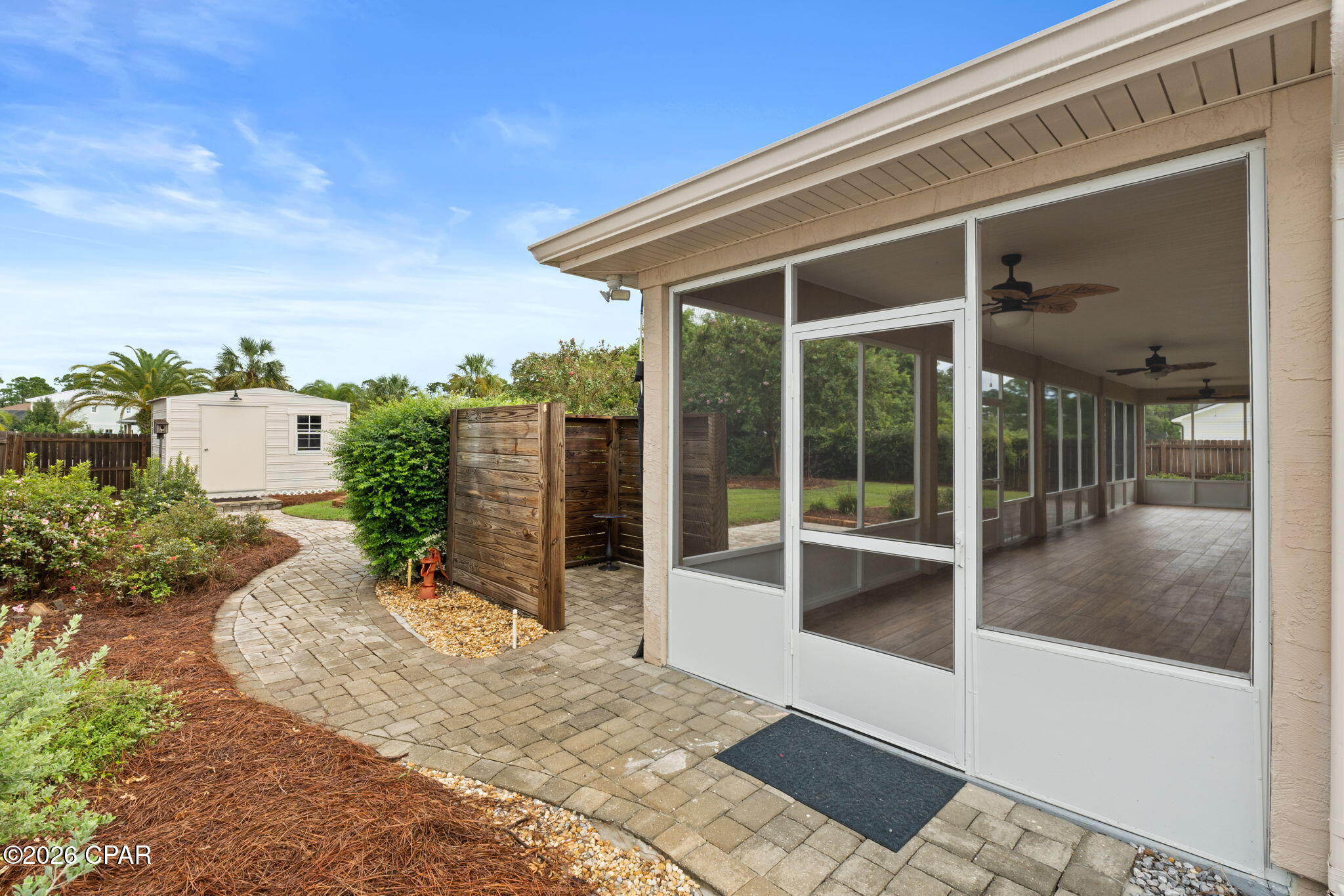 Magnolia Bluff - Residential
