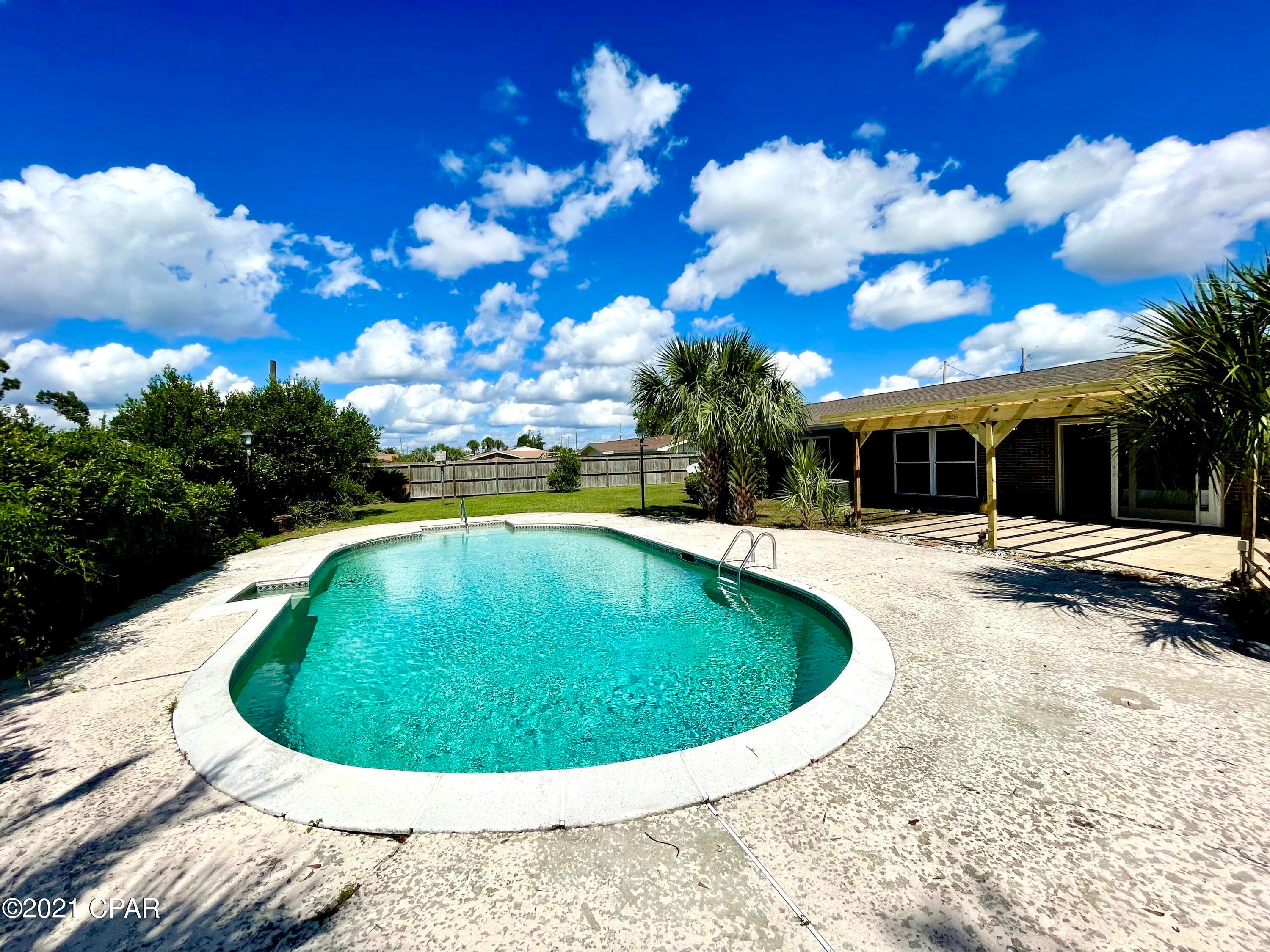 Huntingdon Estates U-2 - Residential