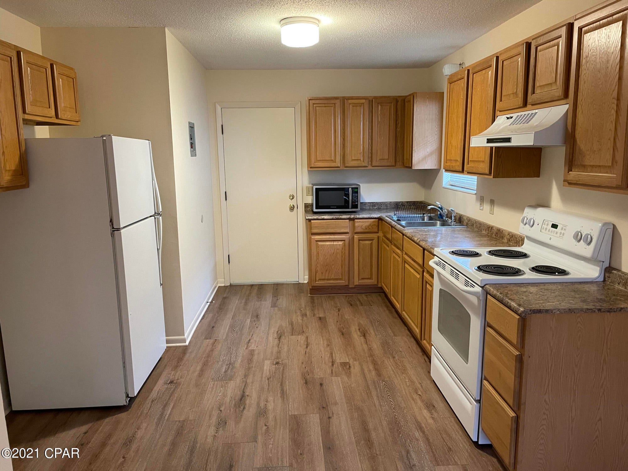 Biltmore Beach - Residential Lease