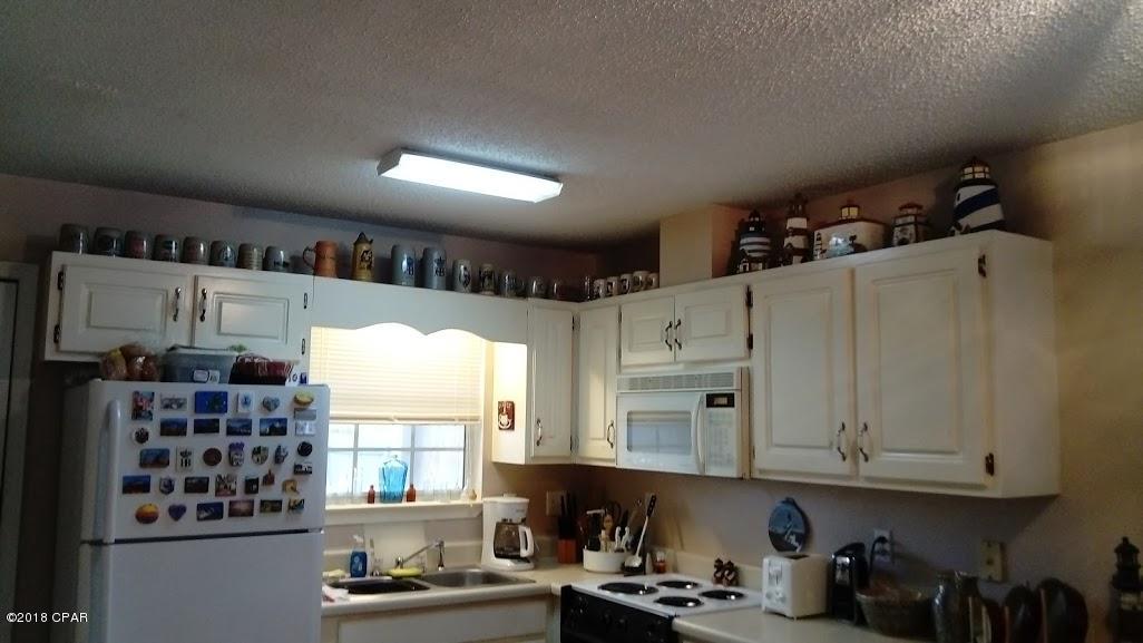 Holiday Beach Unit 4 - Residential Lease