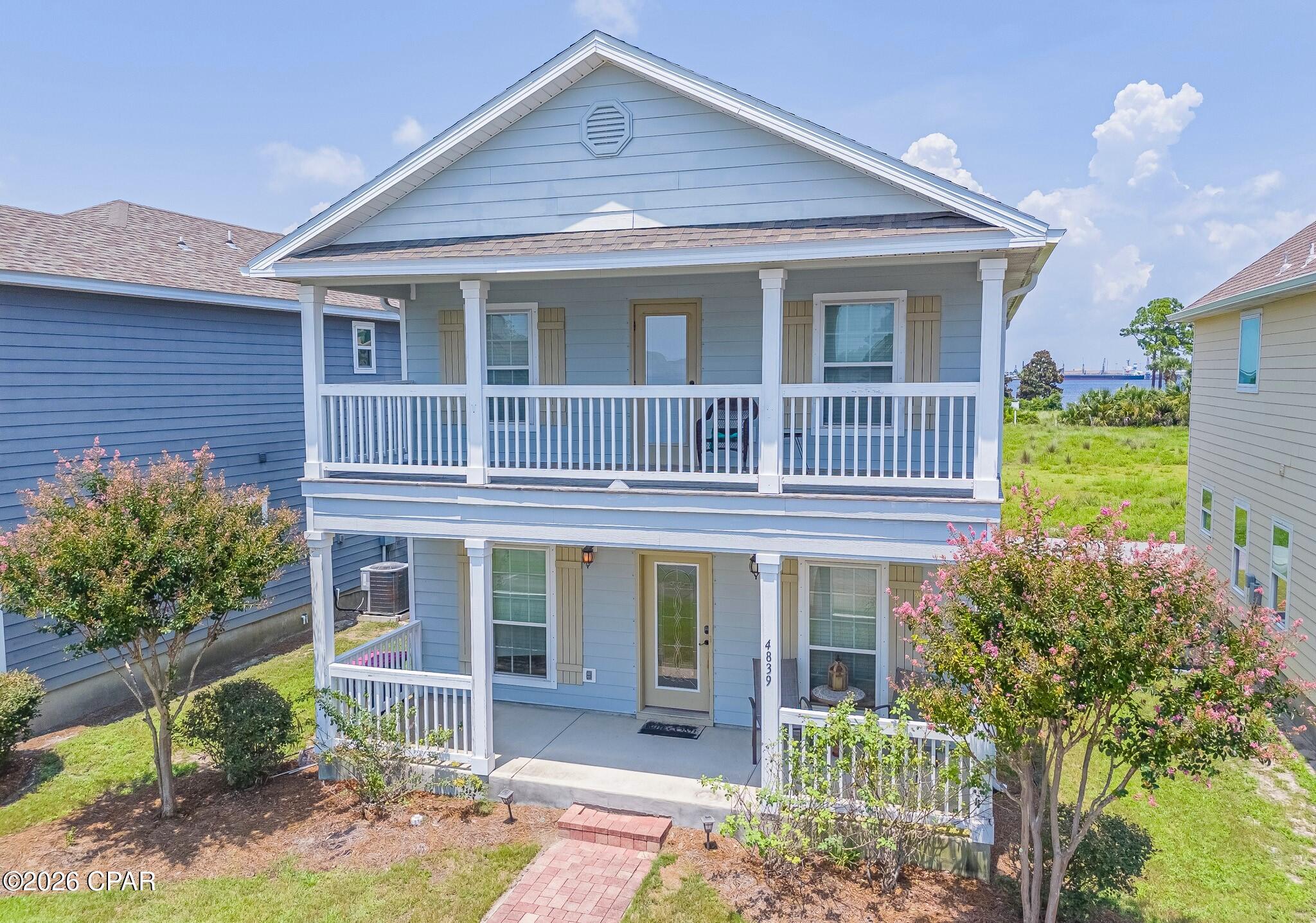 Magnolia Bay Club - Residential