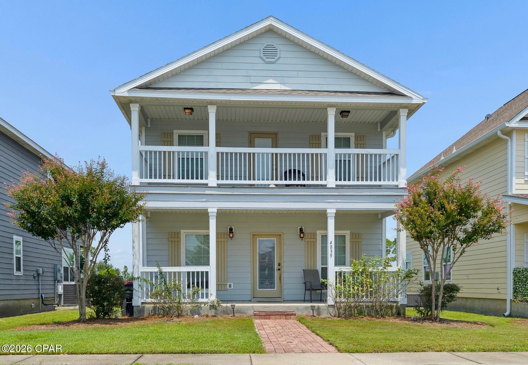 Magnolia Bay Club - Residential