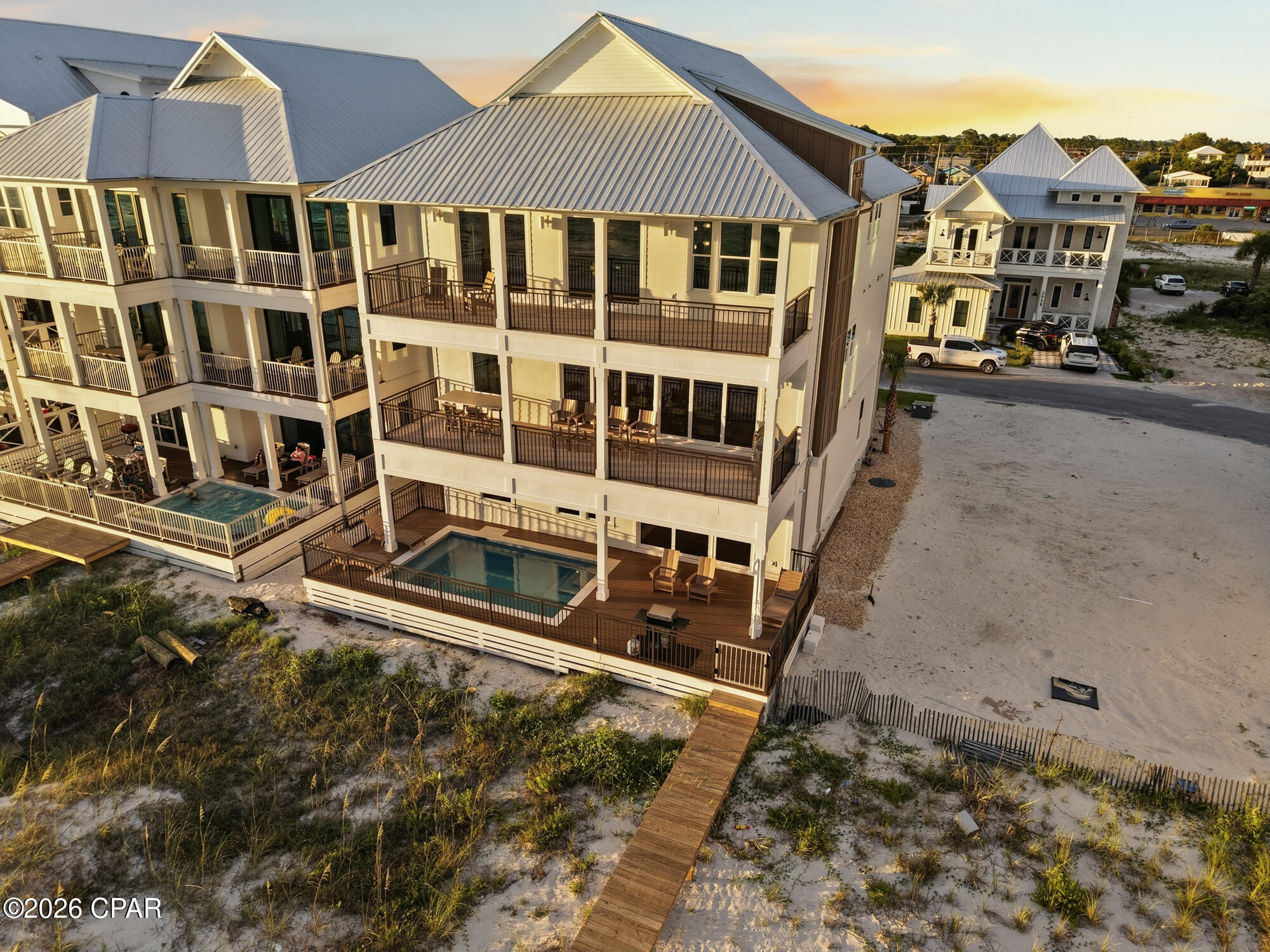 Hadley's Beach - Residential