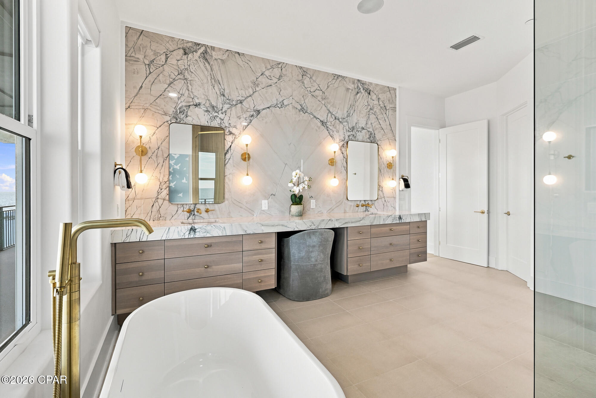 Hadley's Beach - Residential