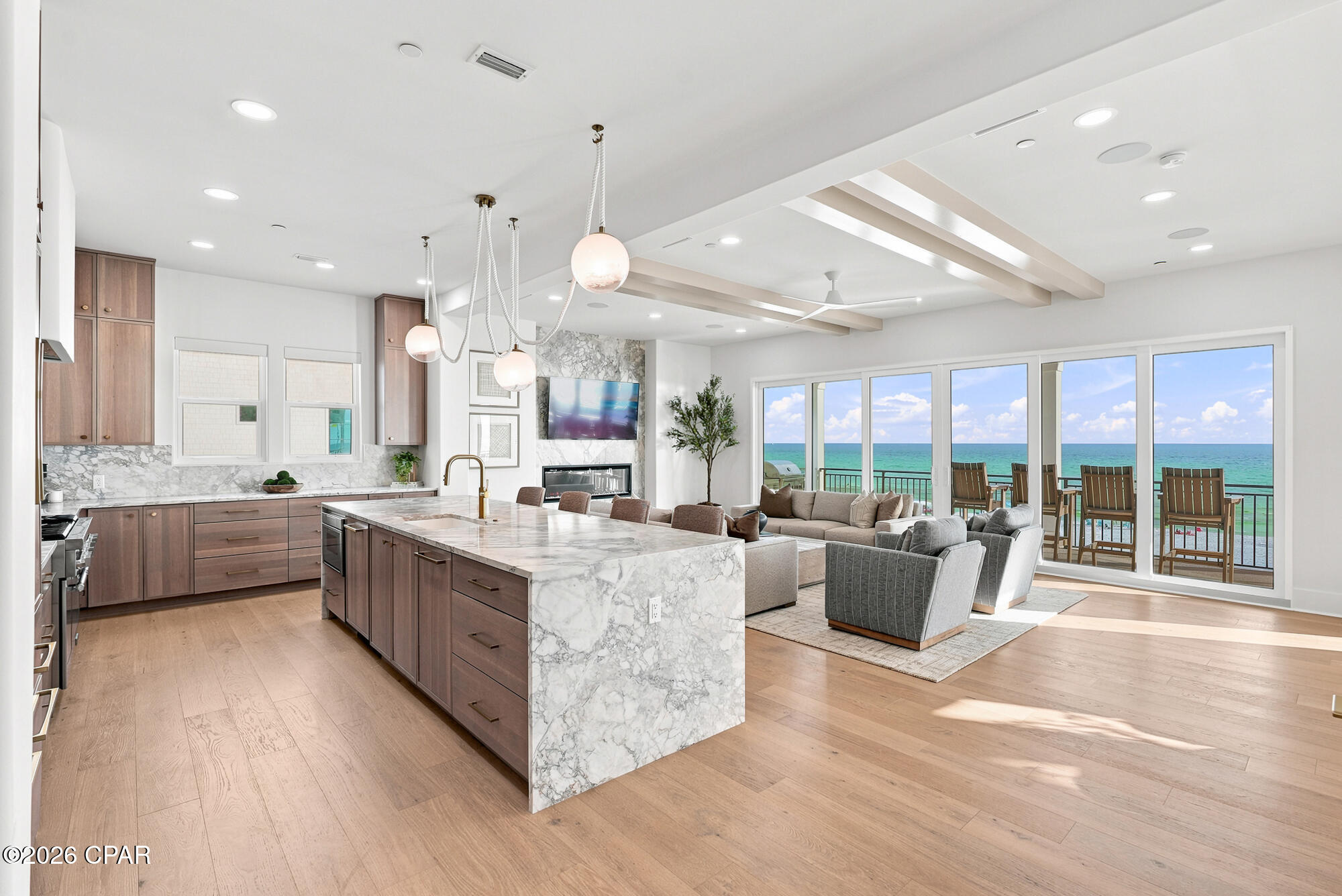 Hadley's Beach - Residential
