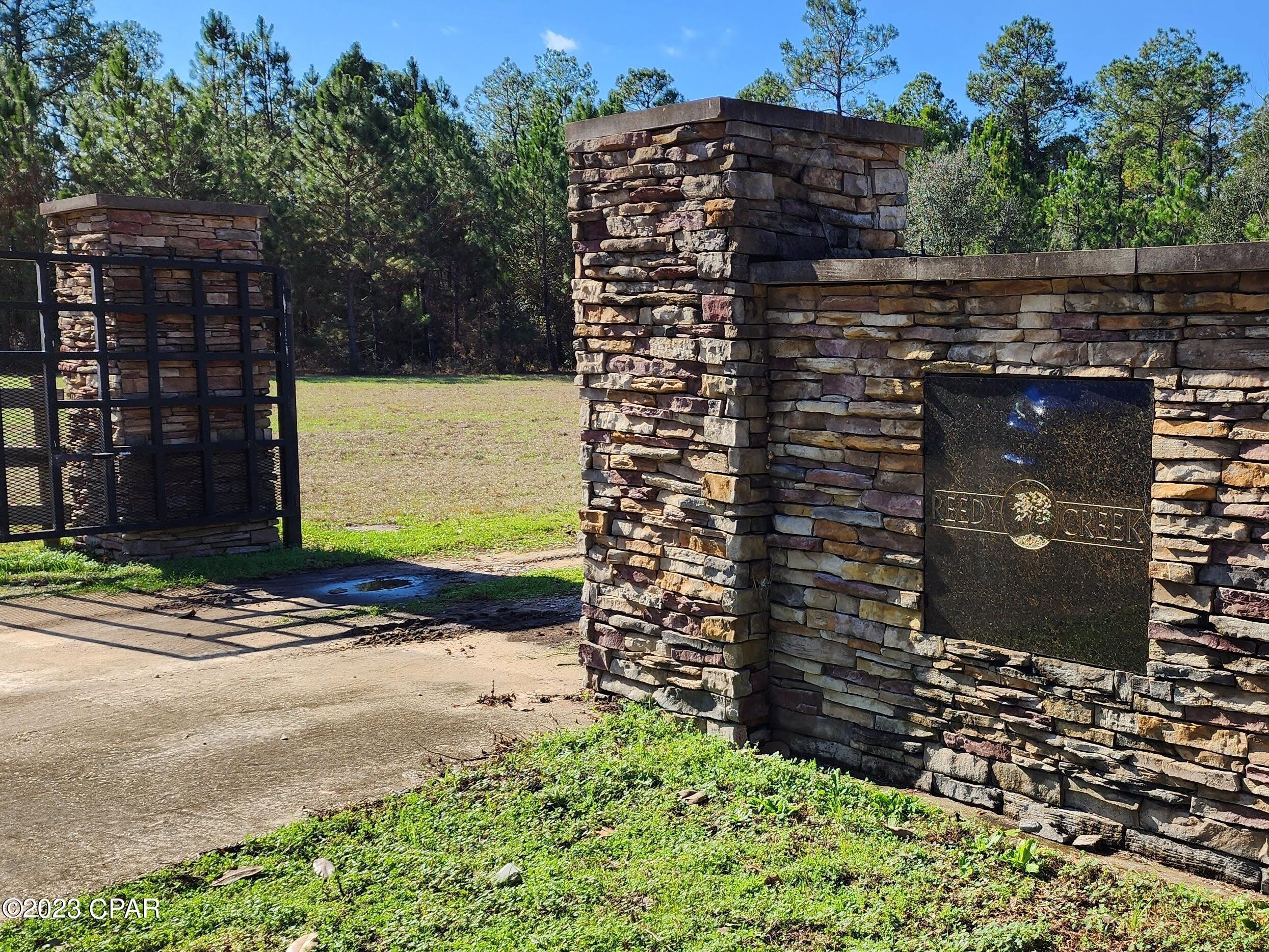 Reedy Creek - Land