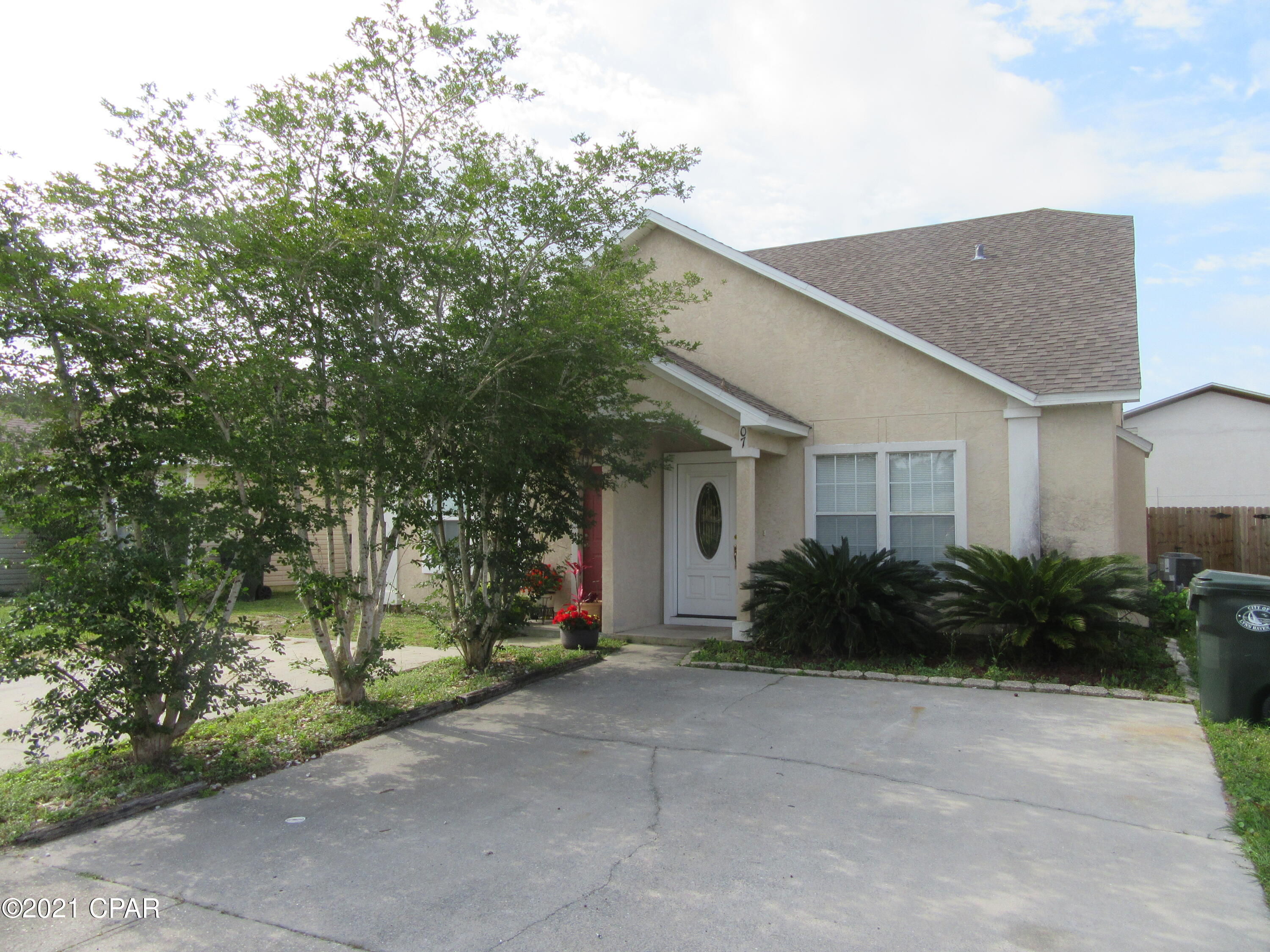 Located in the much desired community of Lynn Haven, this beautiful recently upgraded 2 story 2 bedroom 2 bath townhome is convenient to shopping, dining, schools, shopping and centrally located to the Worlds Most Beautiful Beaches and Military Installations. Improvements include but not limited to new carpet/tile flooring/wood plank, paint, trim, upgraded fixtures, and granite, stainless appliances. Living area is a very large open space with a fireplace focal point. All property sizes and ages are approximate, please measure and/or verify if important. School assignments are subject to change, please check with Bay County for most accurate information. Deposit is the same as the rent. Pets allowed. Breed restrictions apply with owner approval only.