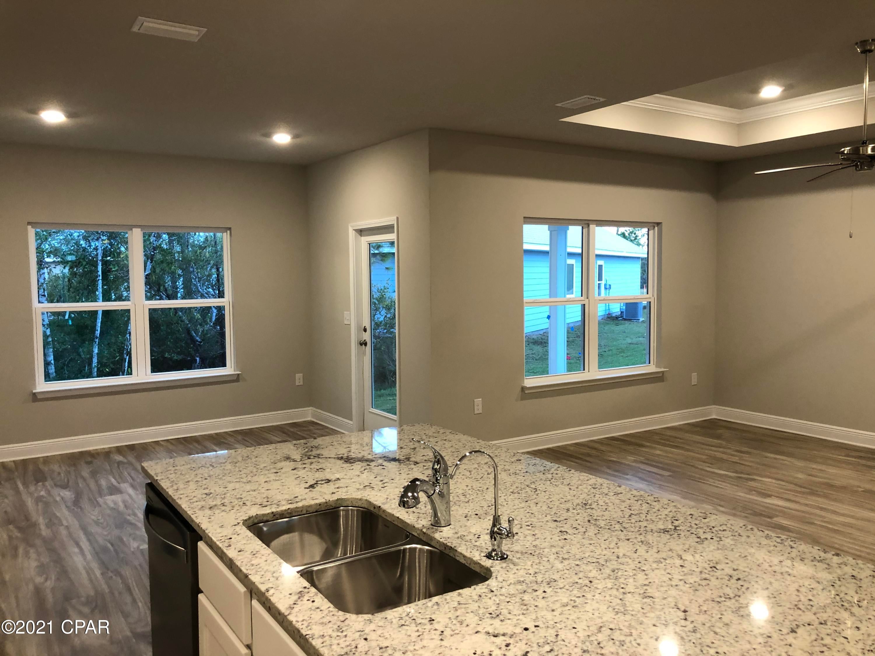 Emerald Cove Villas - Residential