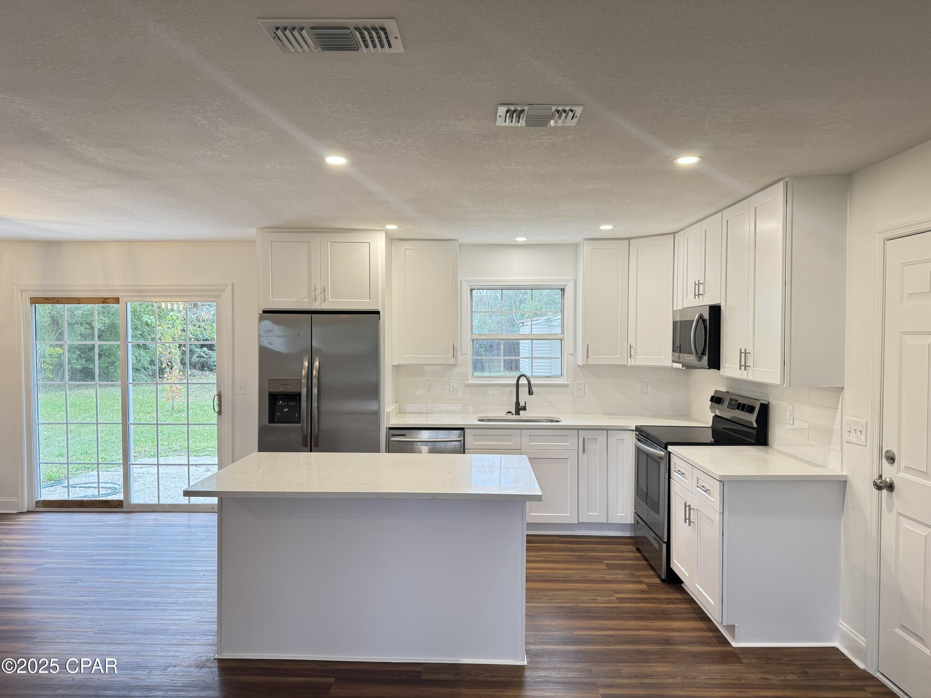 Lynn Haven - Residential Lease