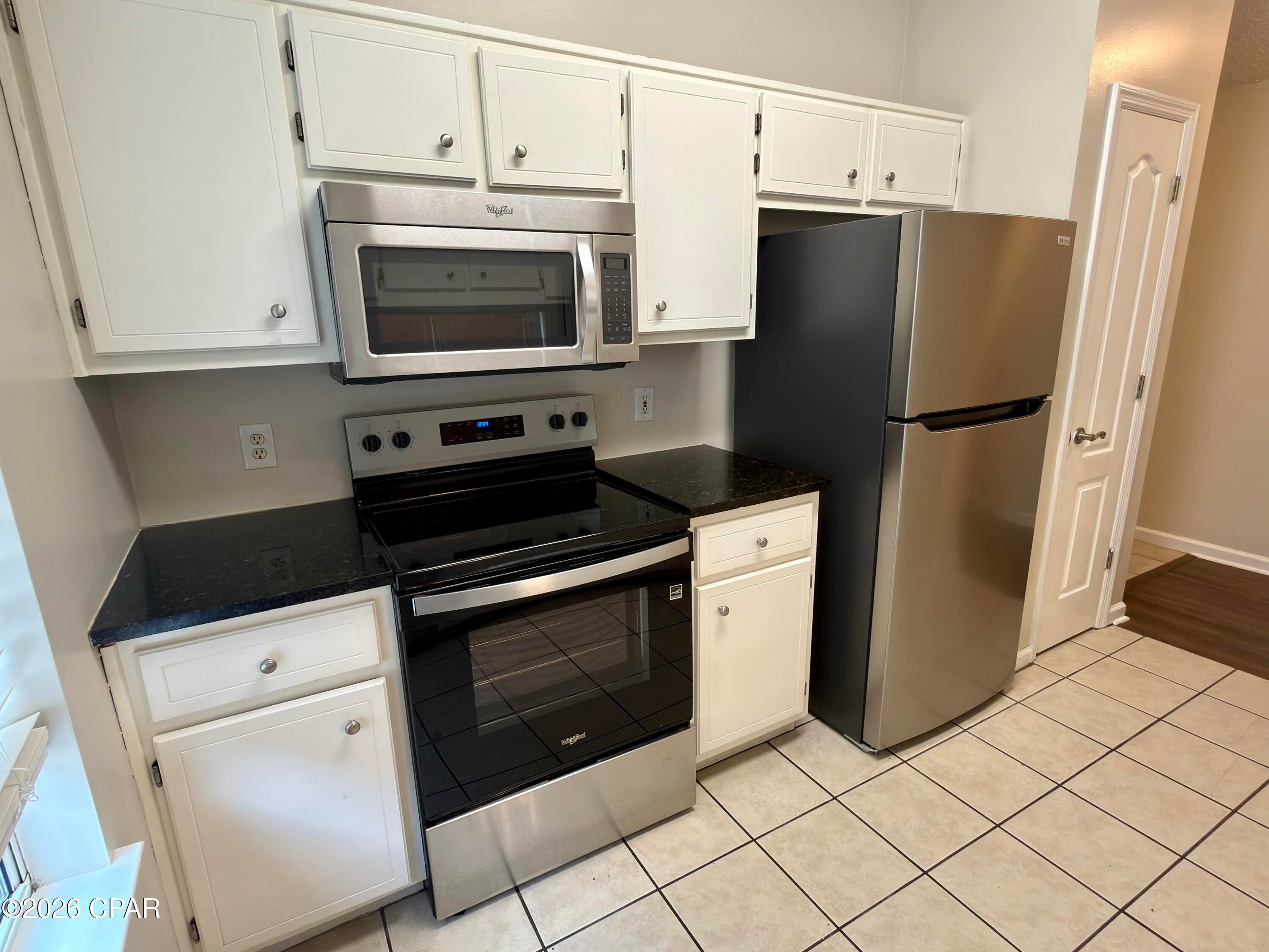 [No Recorded Subdiv] - Residential Lease
