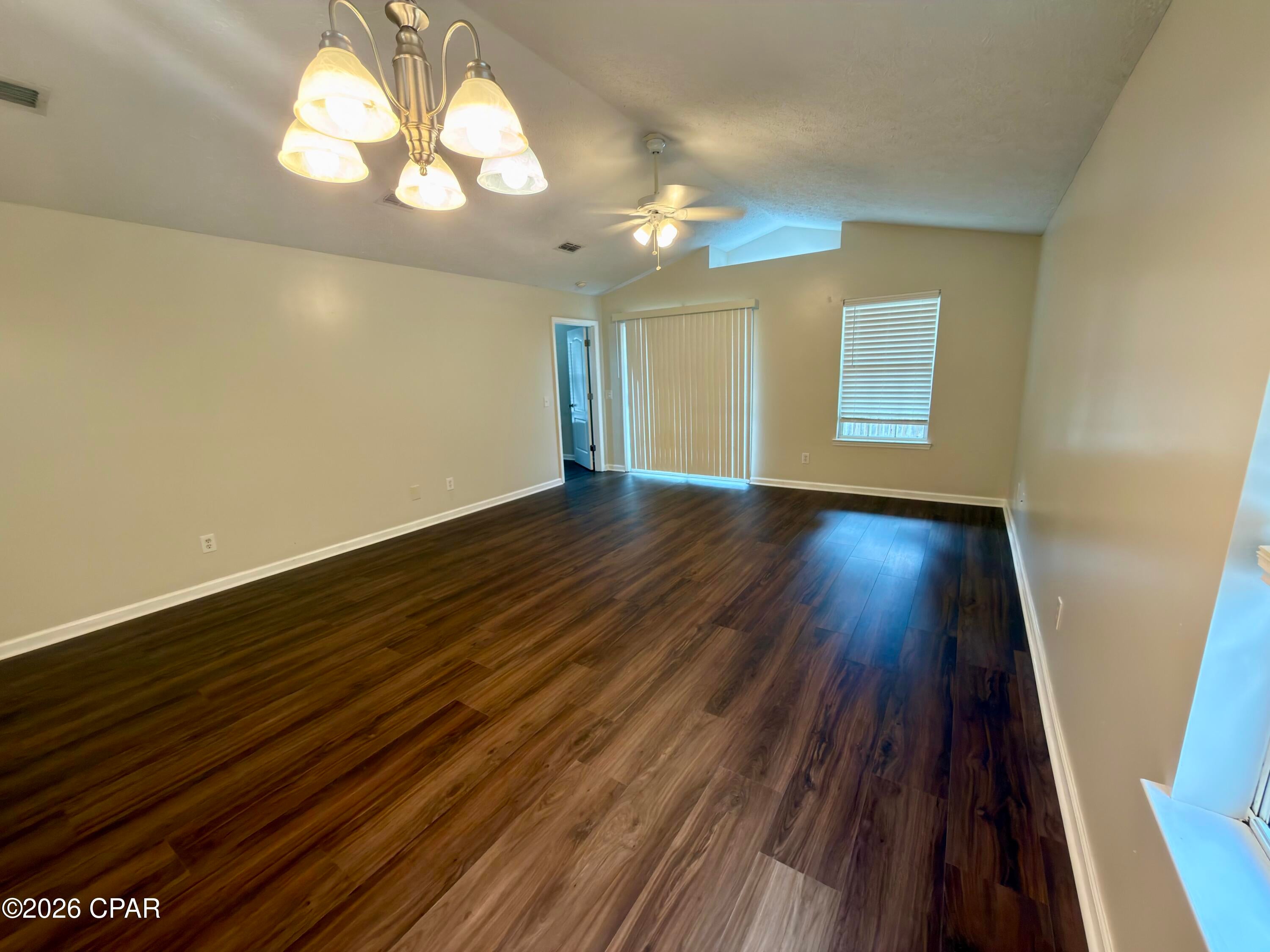 [No Recorded Subdiv] - Residential Lease