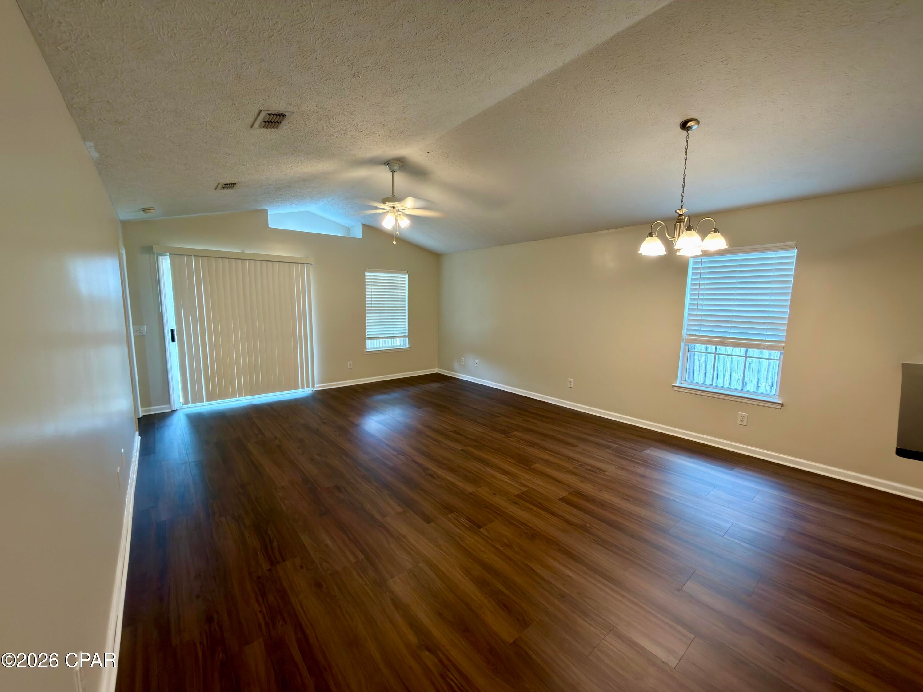 [No Recorded Subdiv] - Residential Lease