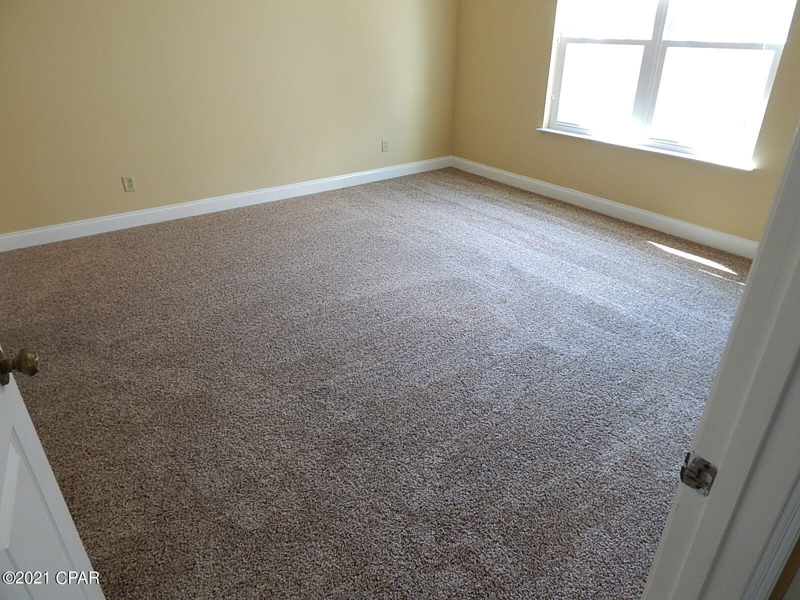 Riverside Ph I - Residential Lease