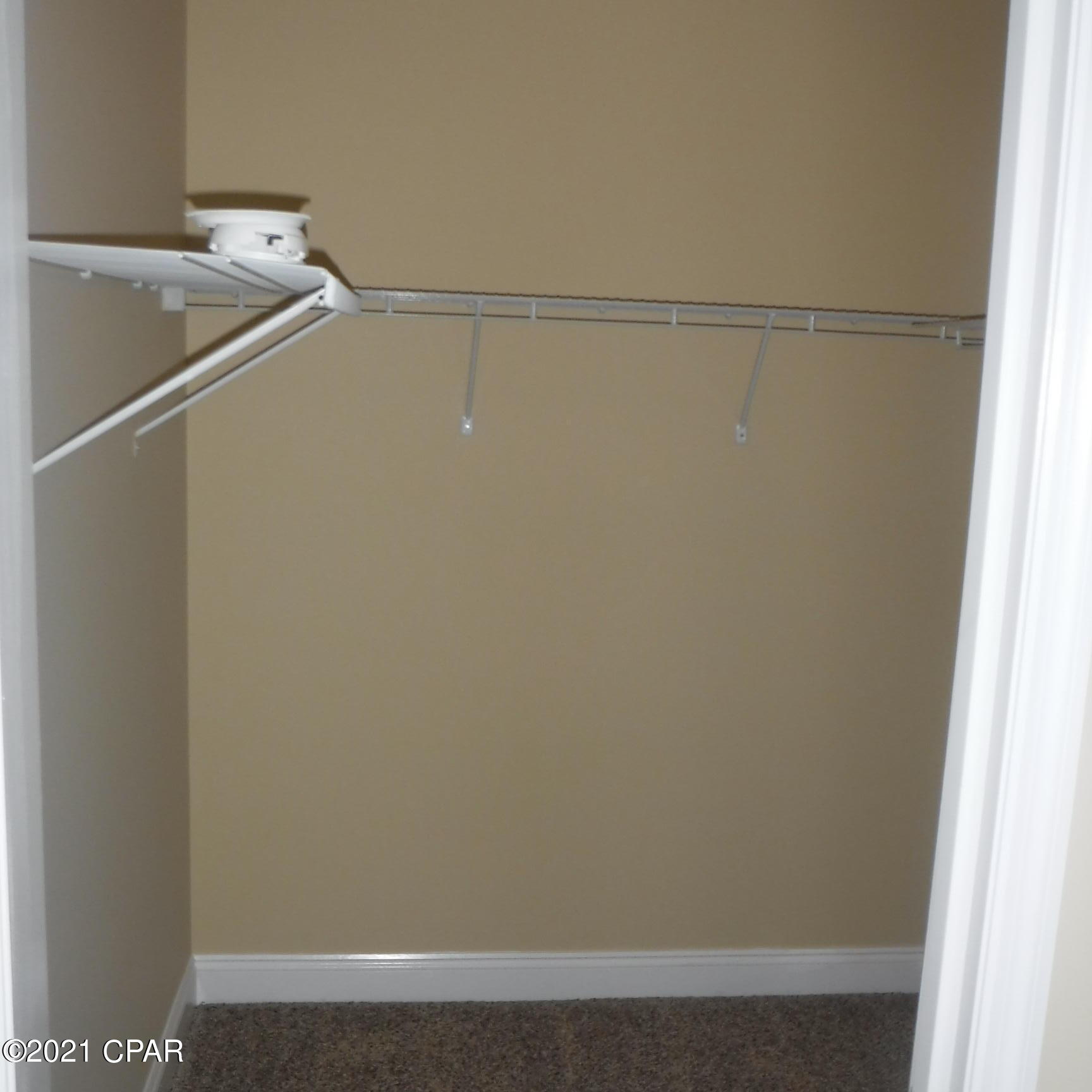 Riverside Ph I - Residential Lease