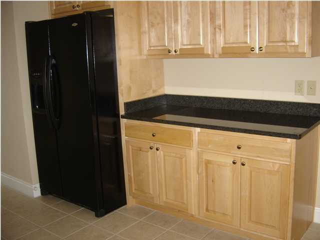Riverside Ph I - Residential Lease
