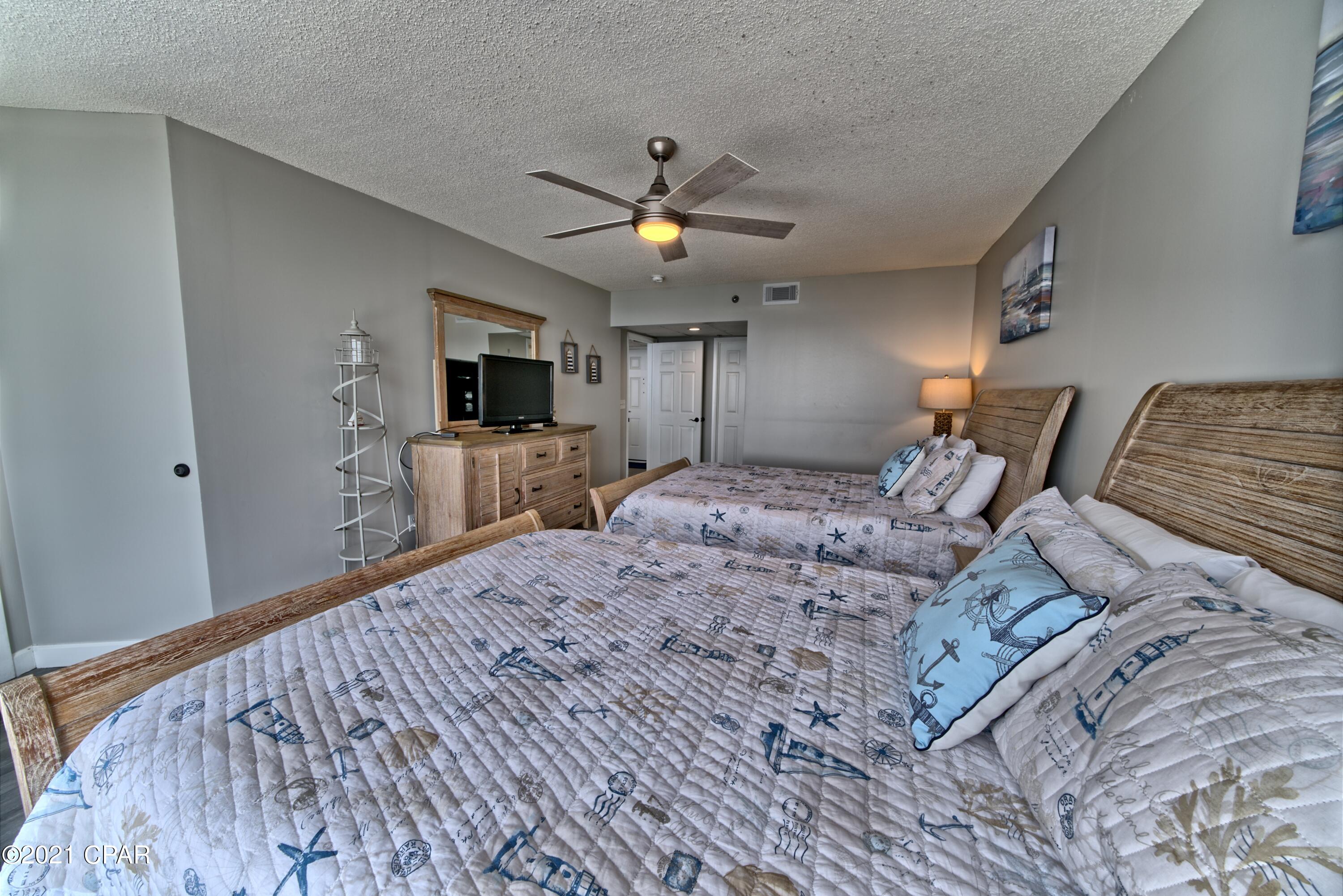 Long Beach Towers III - Residential