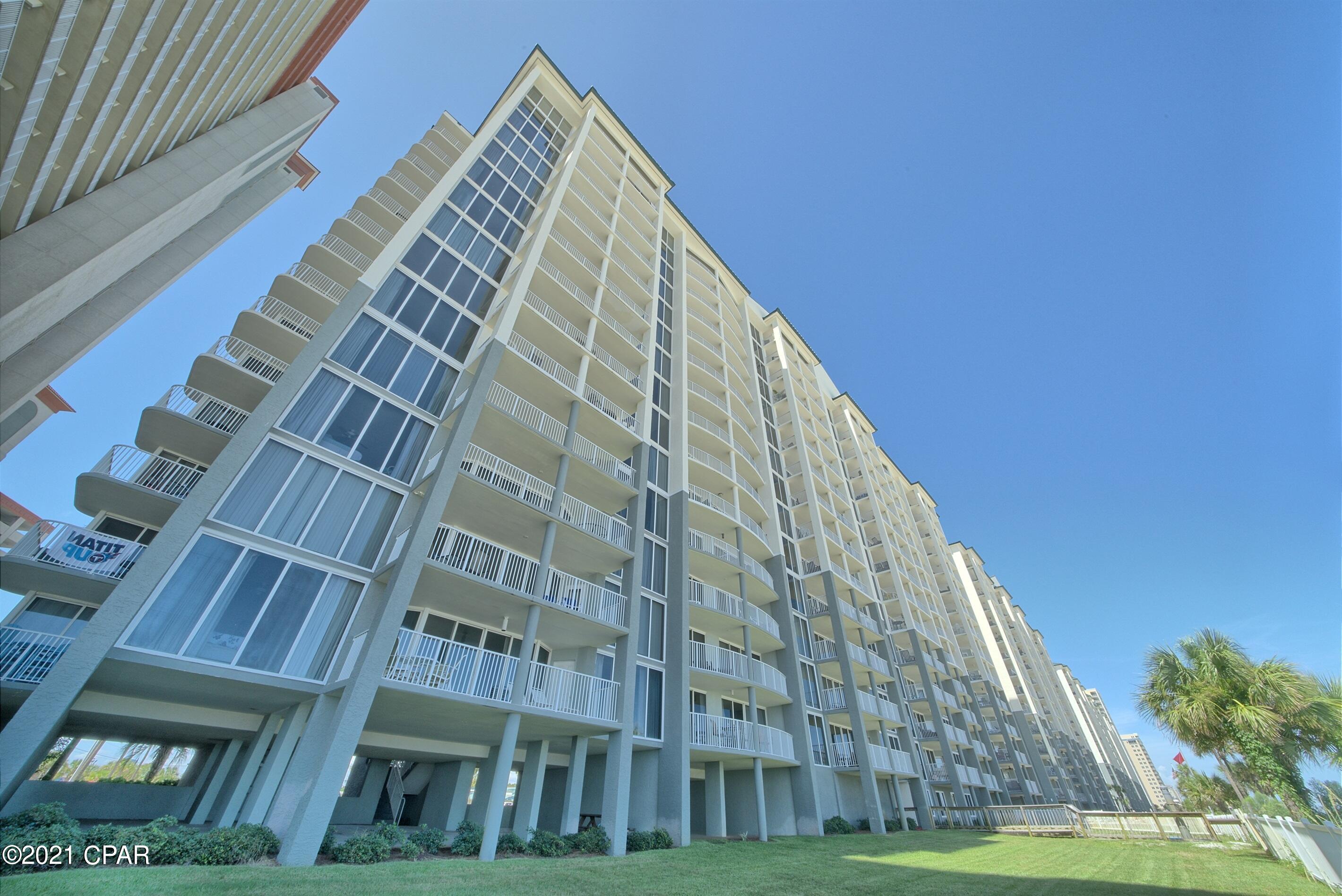 Long Beach Towers III - Residential