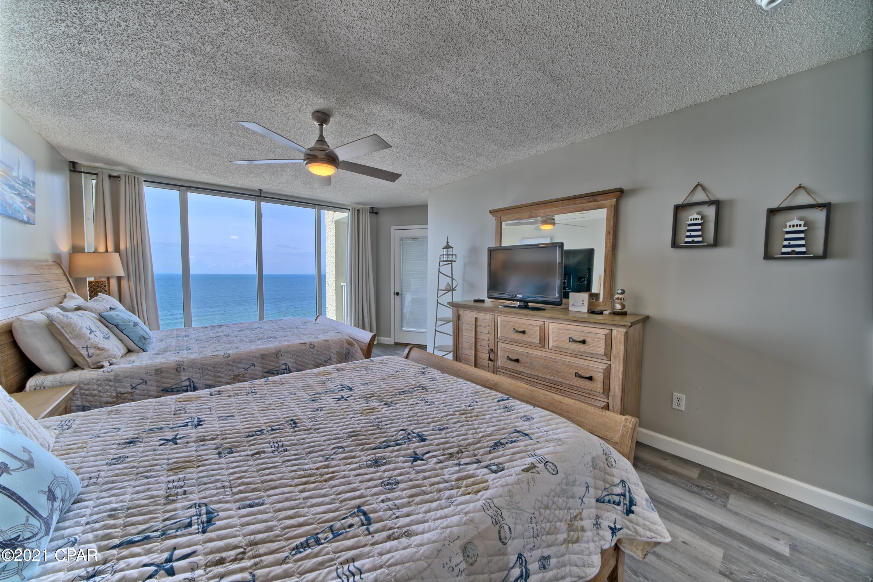 Long Beach Towers III - Residential