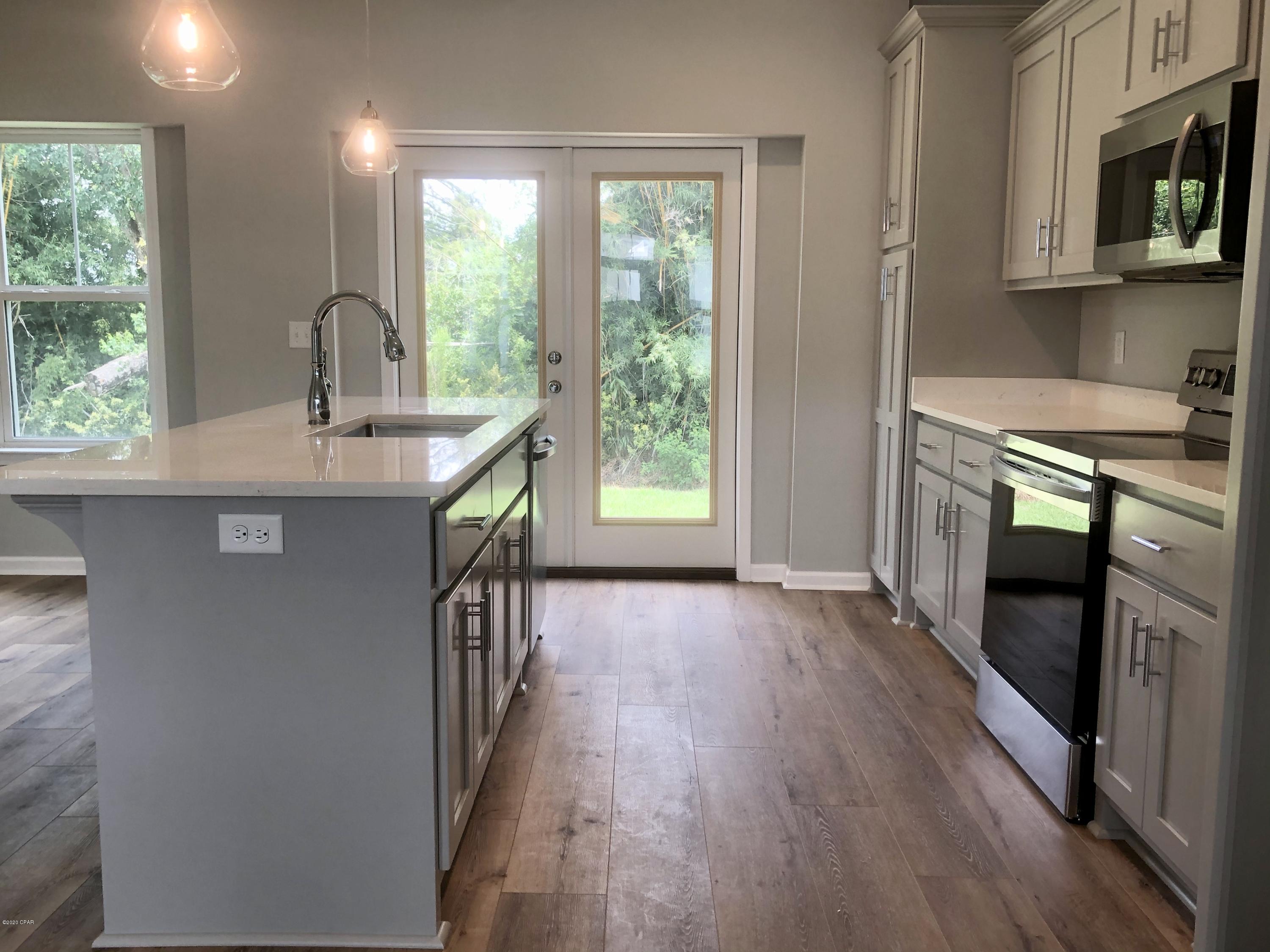 [No Recorded Subdiv] - Residential Lease
