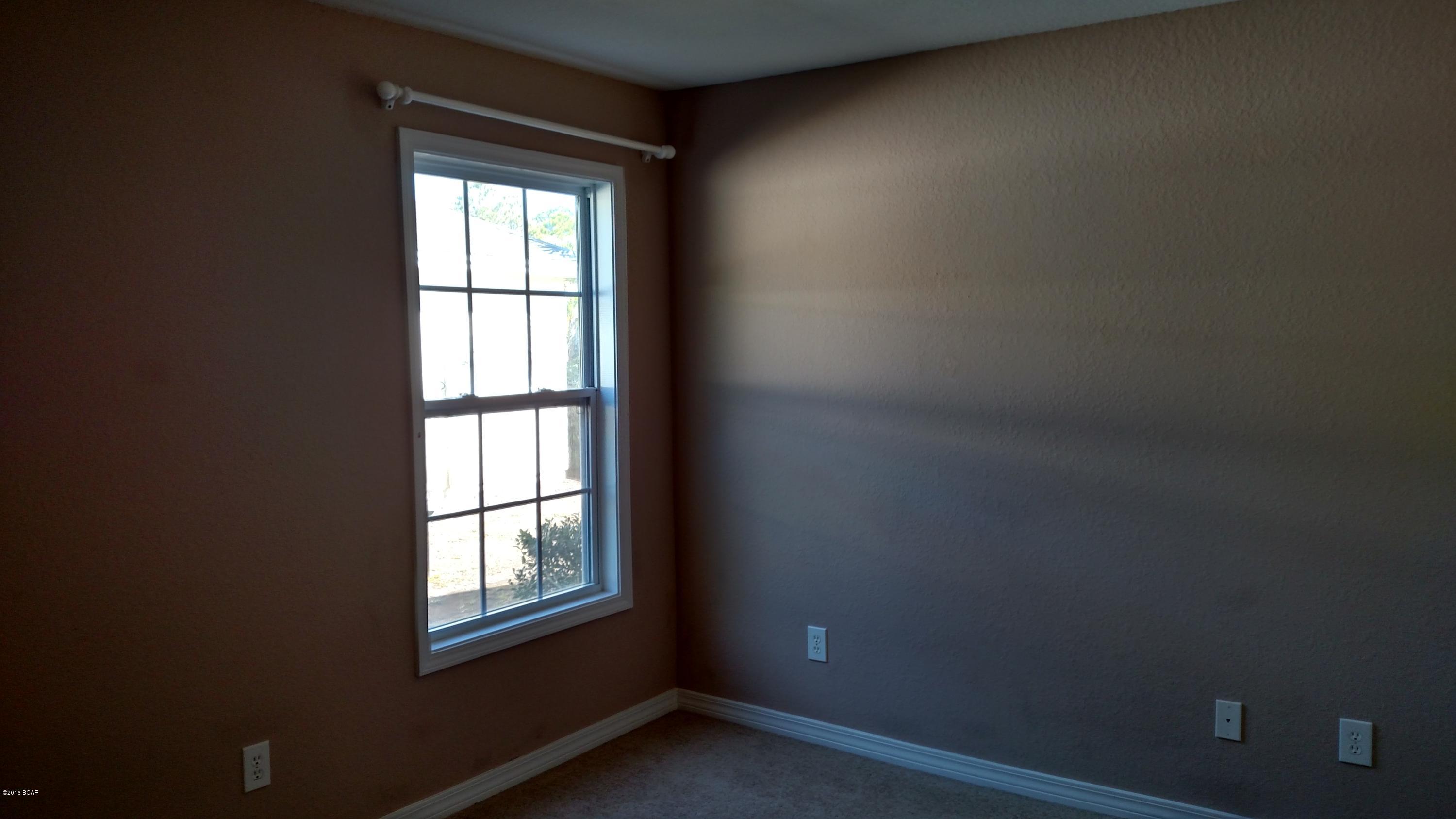 Palmetto Trace Phase III - Residential Lease